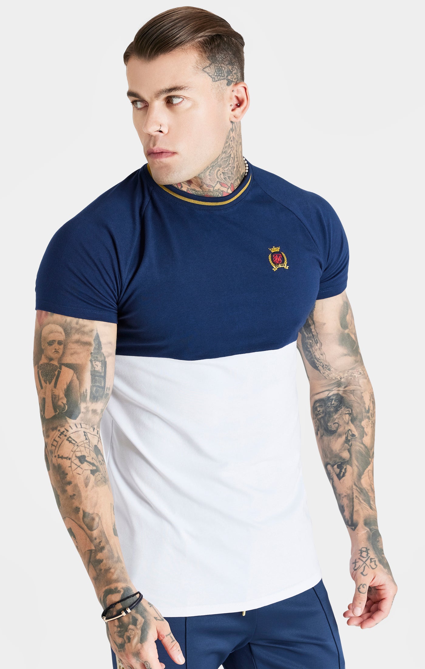 Load image into Gallery viewer, Navy Cut &amp; Sew Muscle Fit T-Shirt