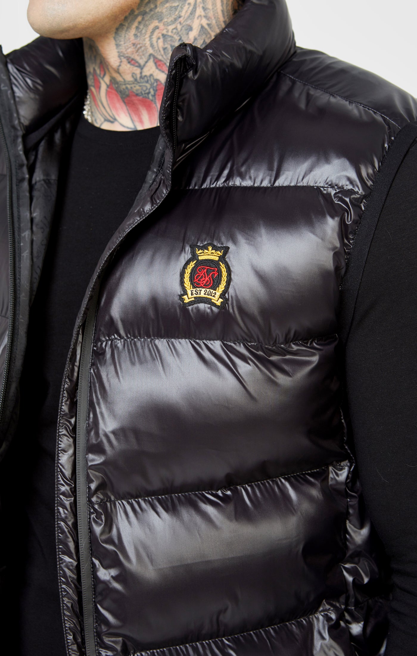 Load image into Gallery viewer, Black Bubble Gilet (1)