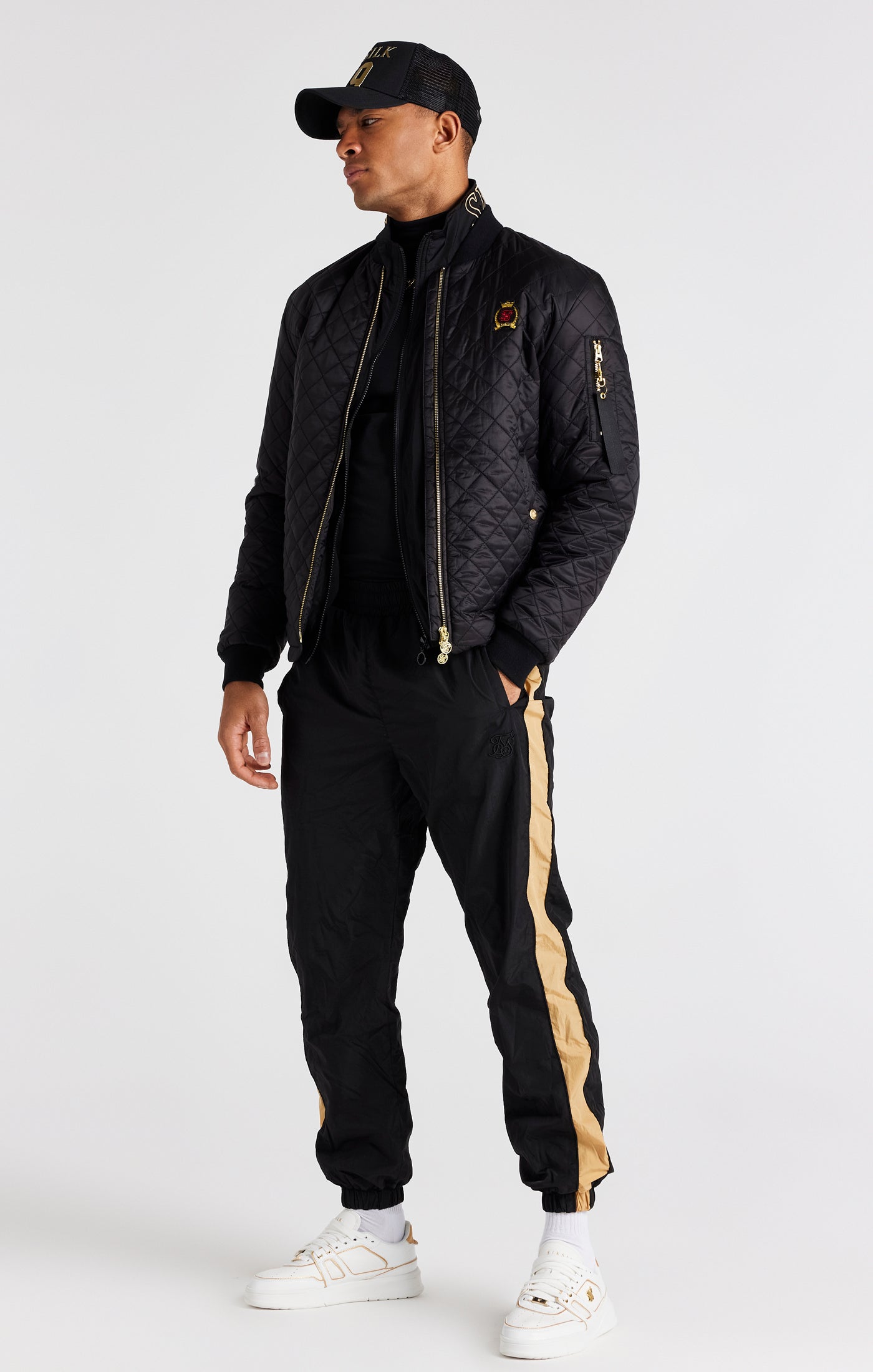 Load image into Gallery viewer, Black Quilted Jacket (6)