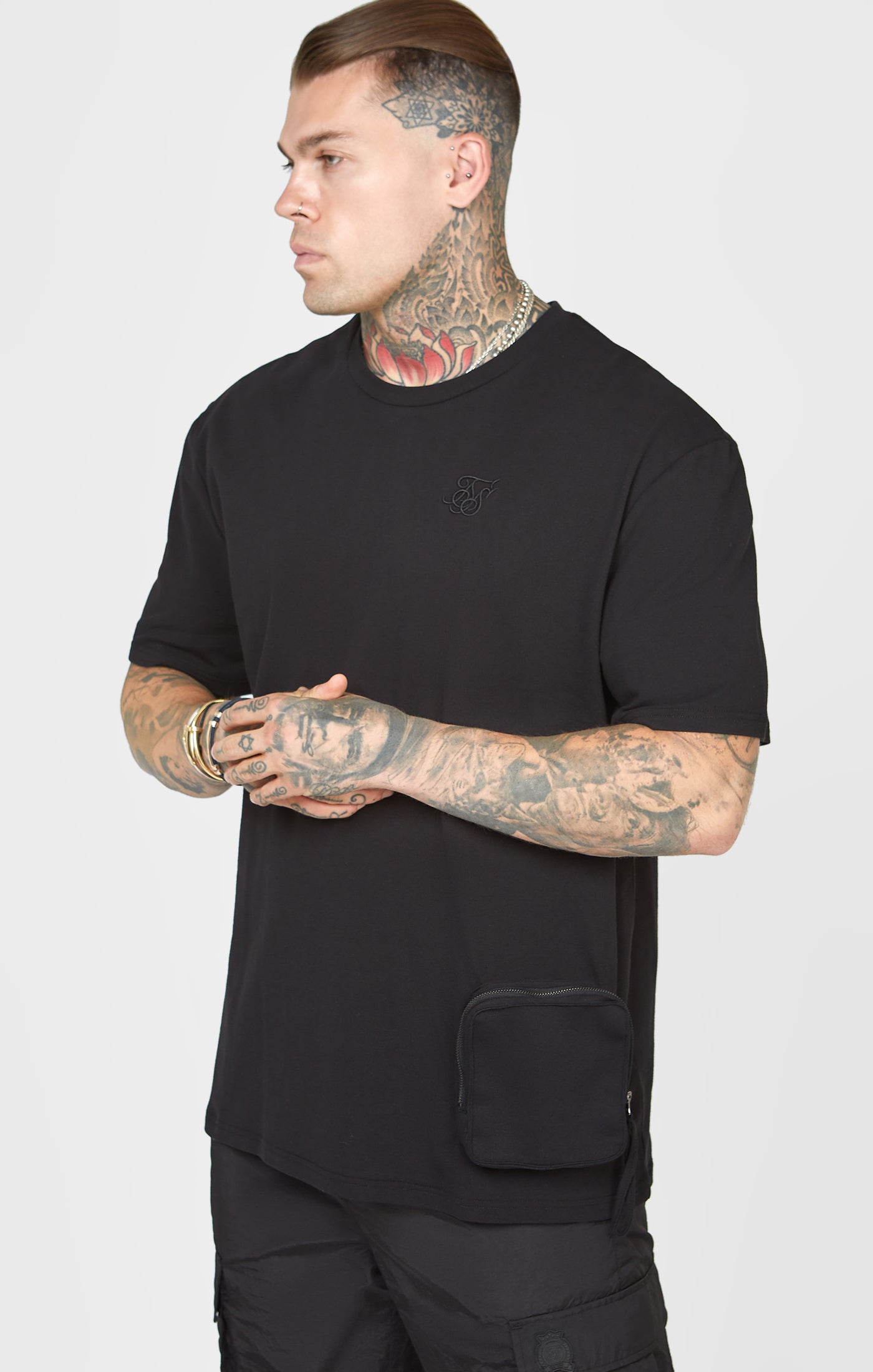 Load image into Gallery viewer, Black Pocket Oversized T-Shirt