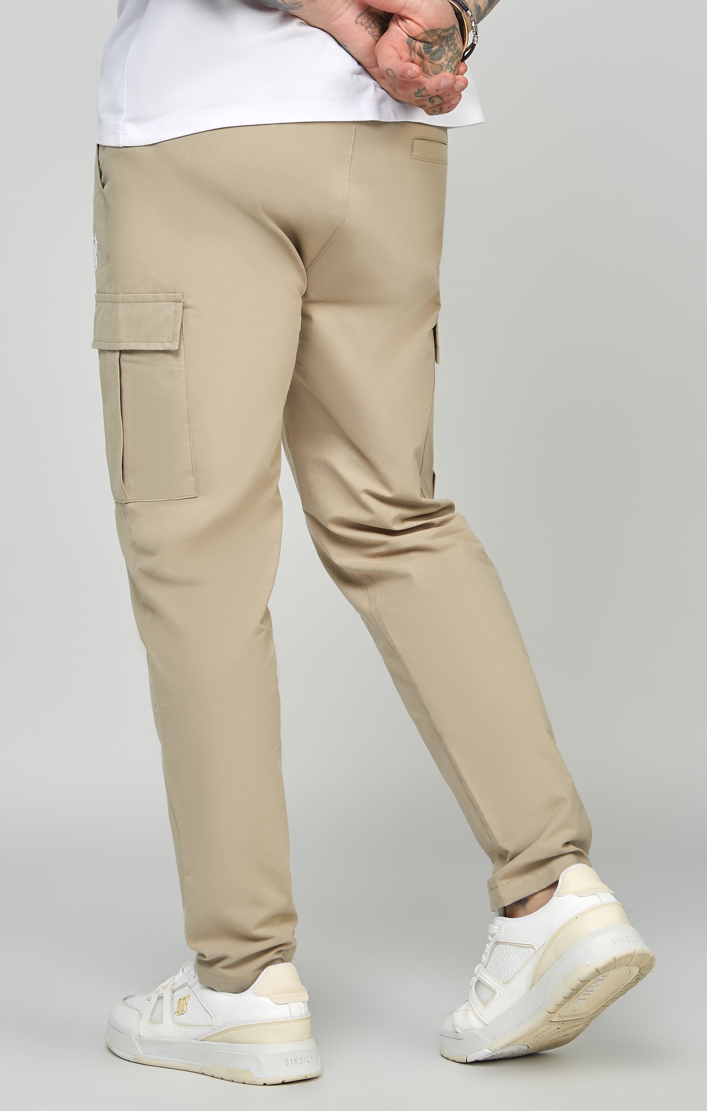 Load image into Gallery viewer, Beige Smart Carrot Cargo Pant (3)