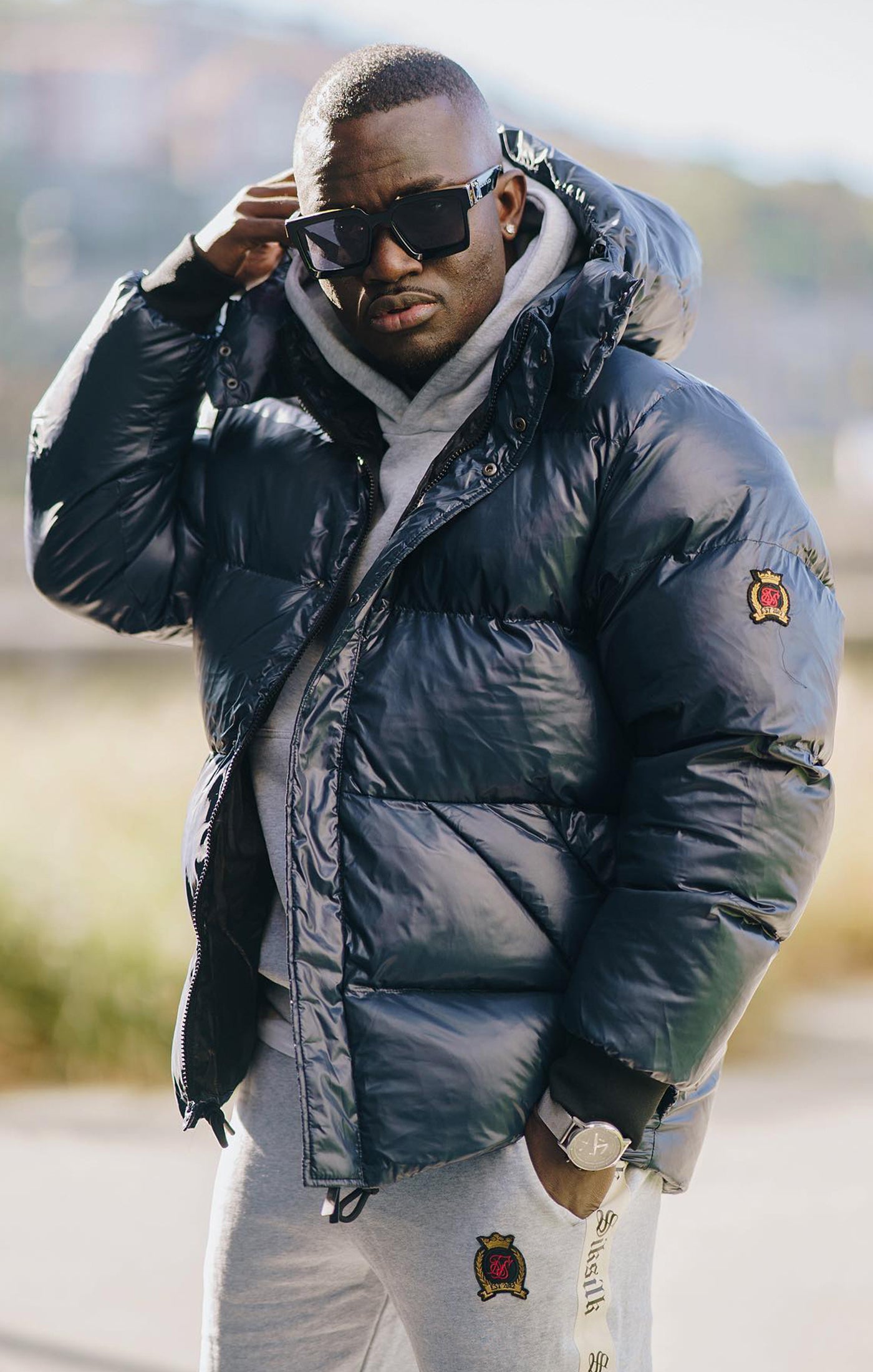 Load image into Gallery viewer, Navy Puffer Jacket