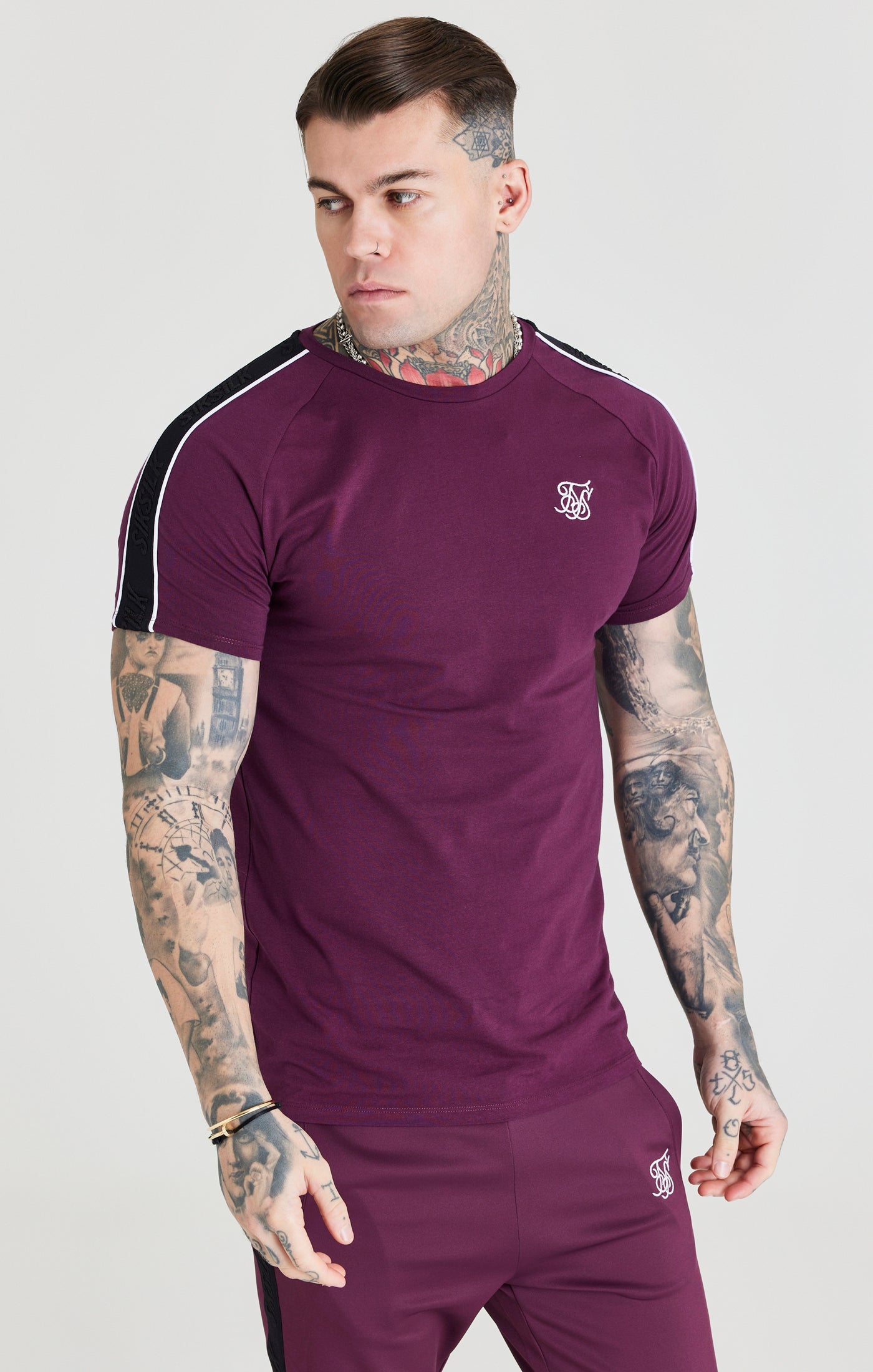 Load image into Gallery viewer, SikSilk Taped Square Hem Tee - Burgundy &amp; Black (1)