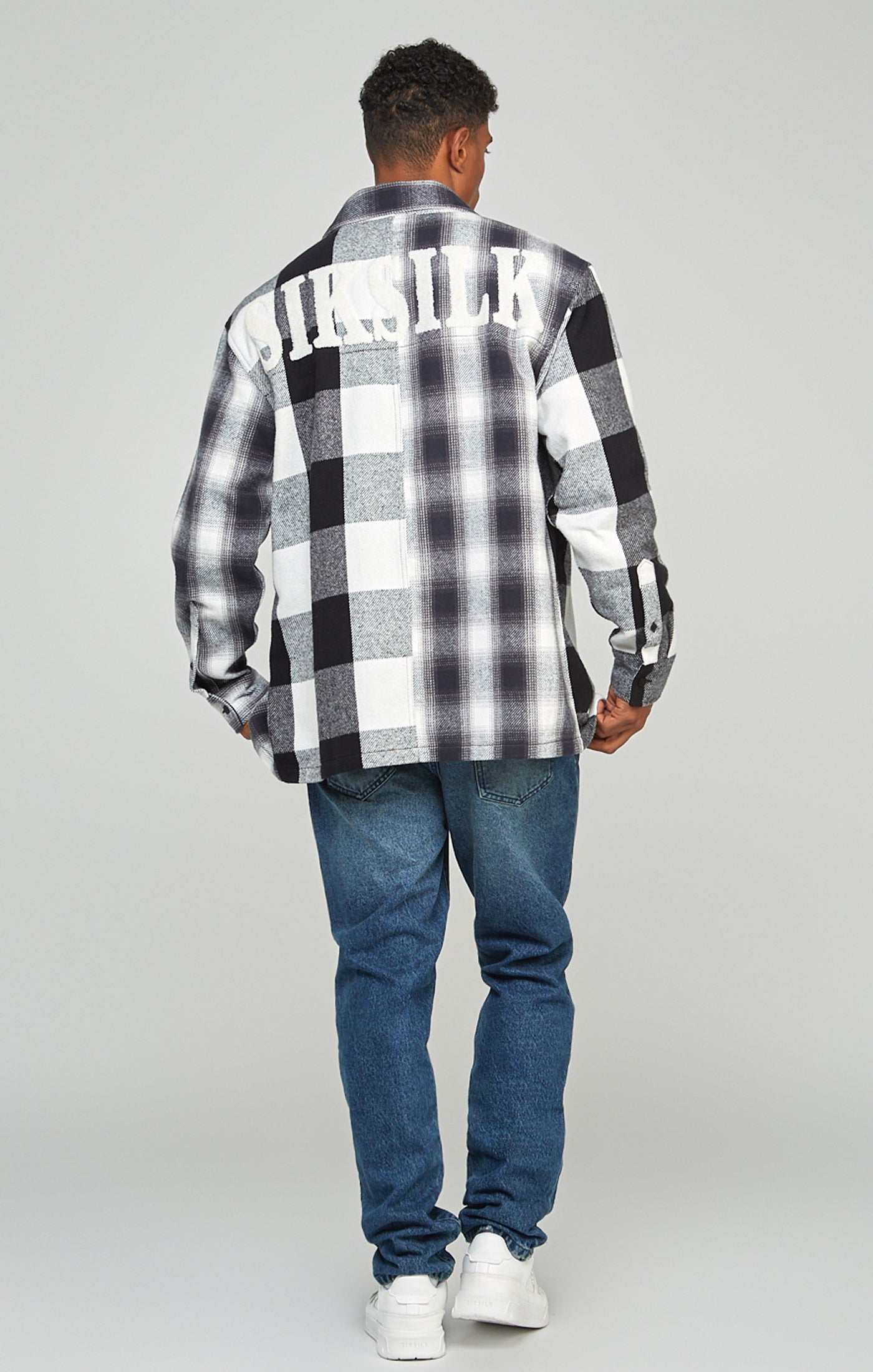 Load image into Gallery viewer, Mid Blue Straight Cut Denim Jeans (4)