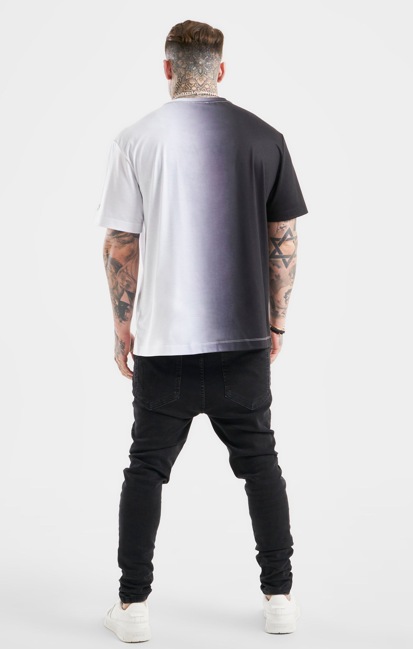 Load image into Gallery viewer, Messi x SikSilk Oversized Fade Tee - Black &amp; White (4)