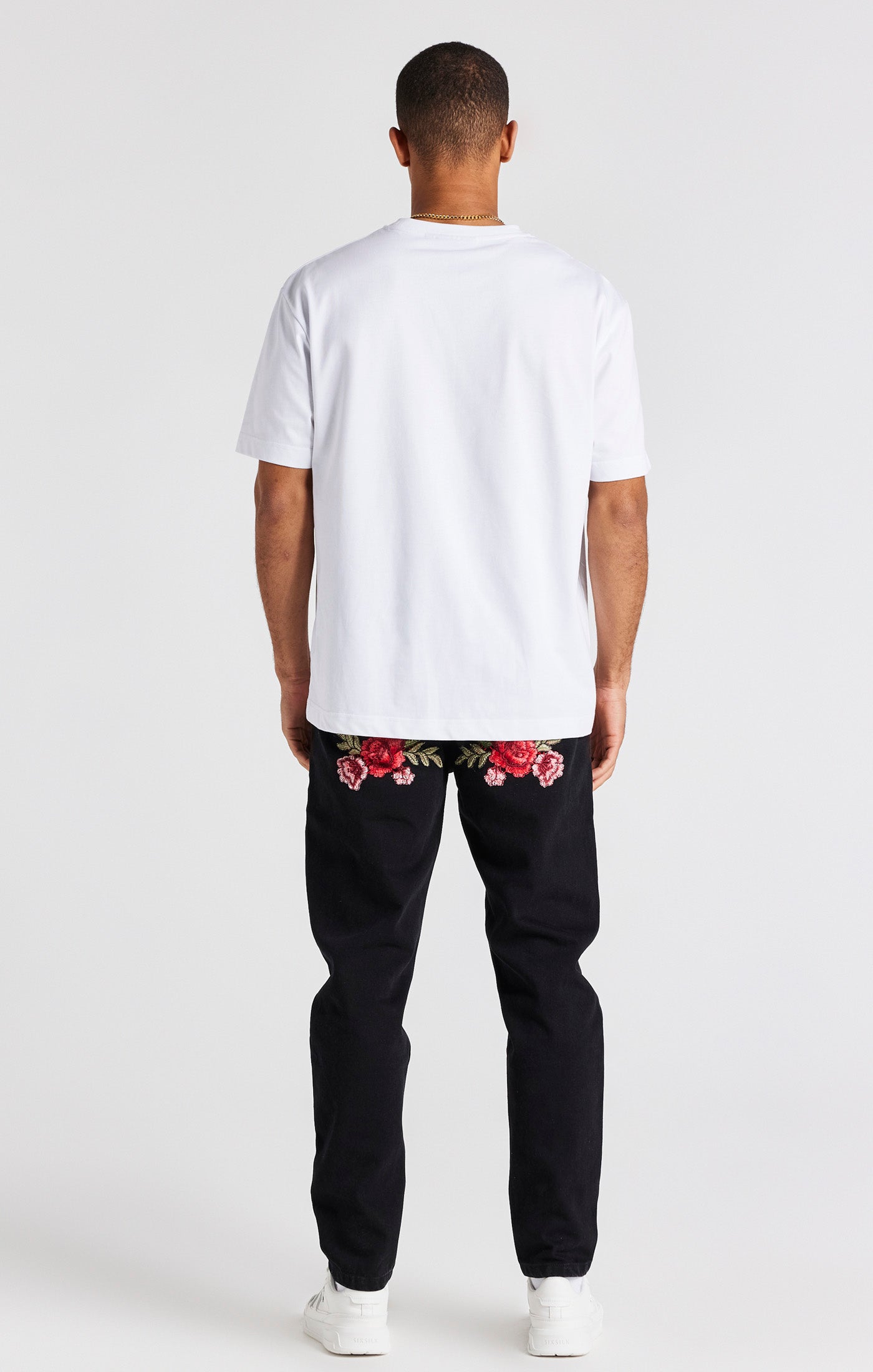 Load image into Gallery viewer, Black Rose Straight Cut Denim (6)