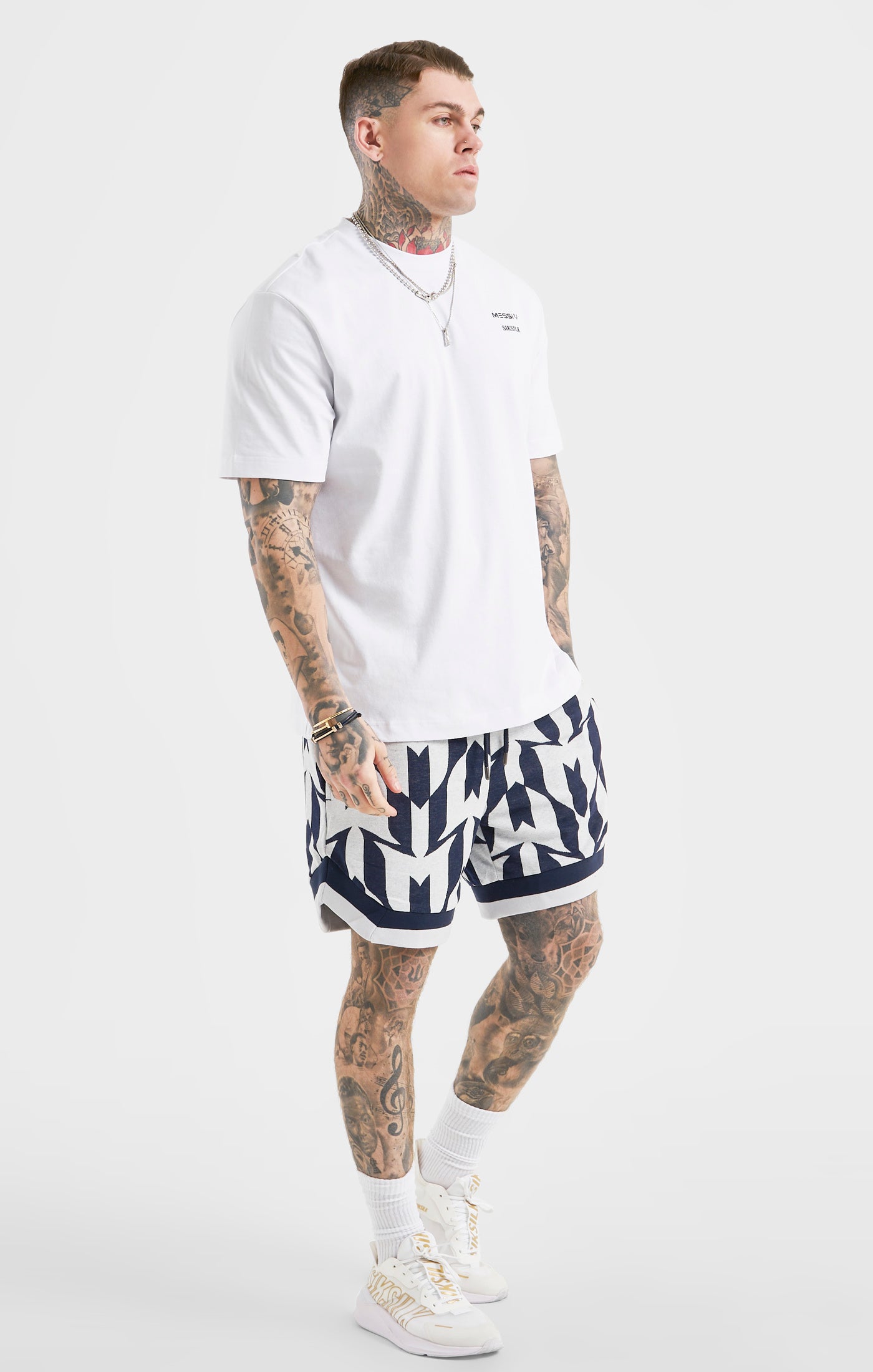 Load image into Gallery viewer, Messi x SikSilk White Oversized T-Shirt (3)