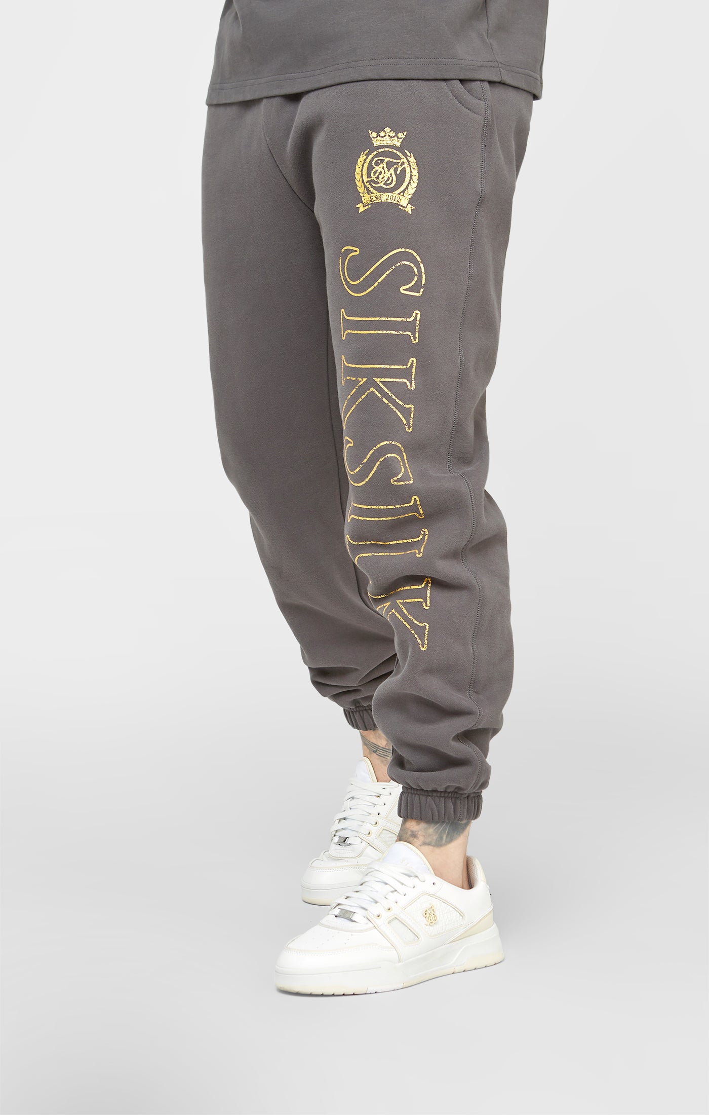 Load image into Gallery viewer, Black &amp; Gold Relaxed Jogger