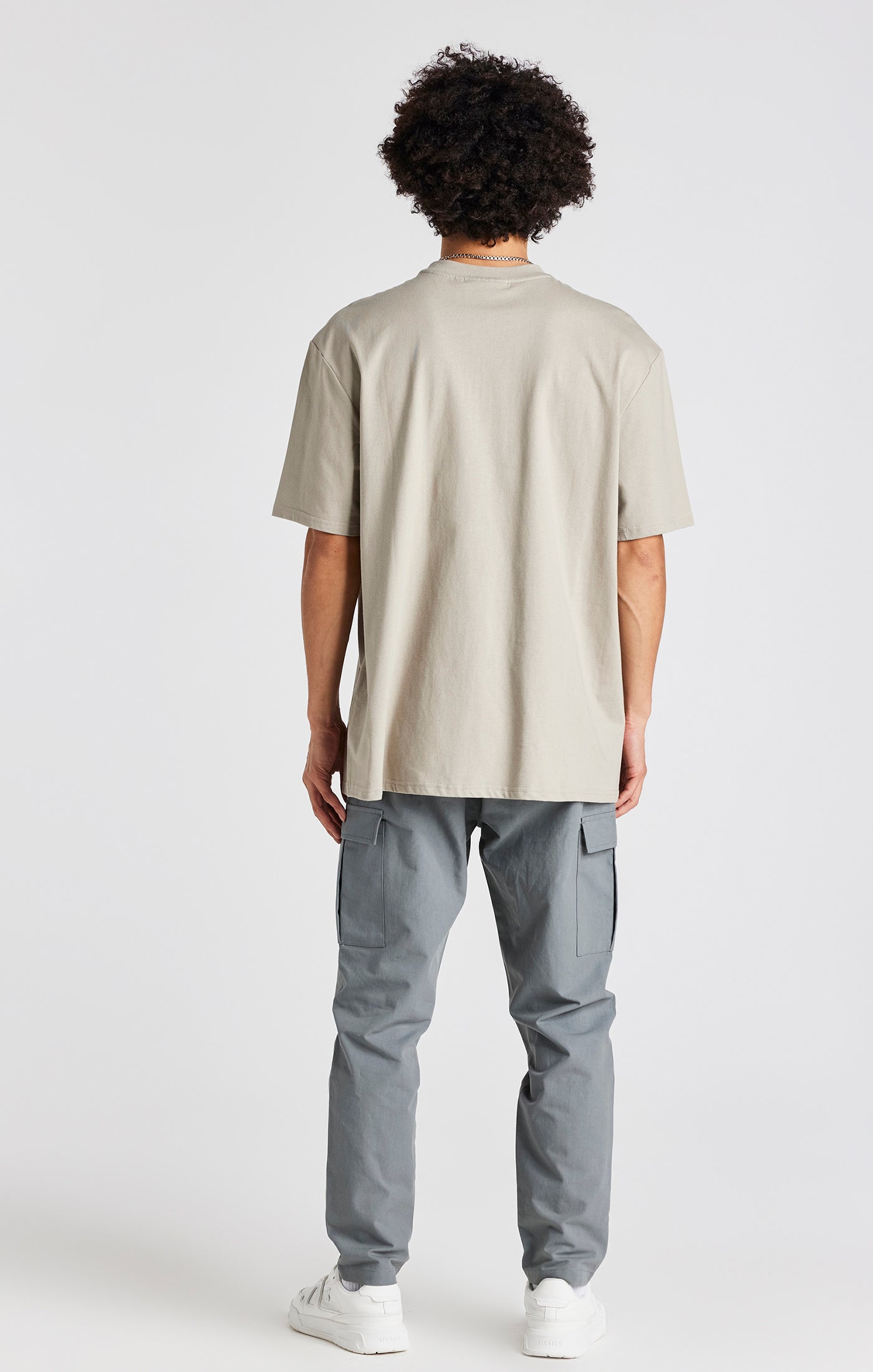 Load image into Gallery viewer, Beige Oversized Chain T-Shirt (5)
