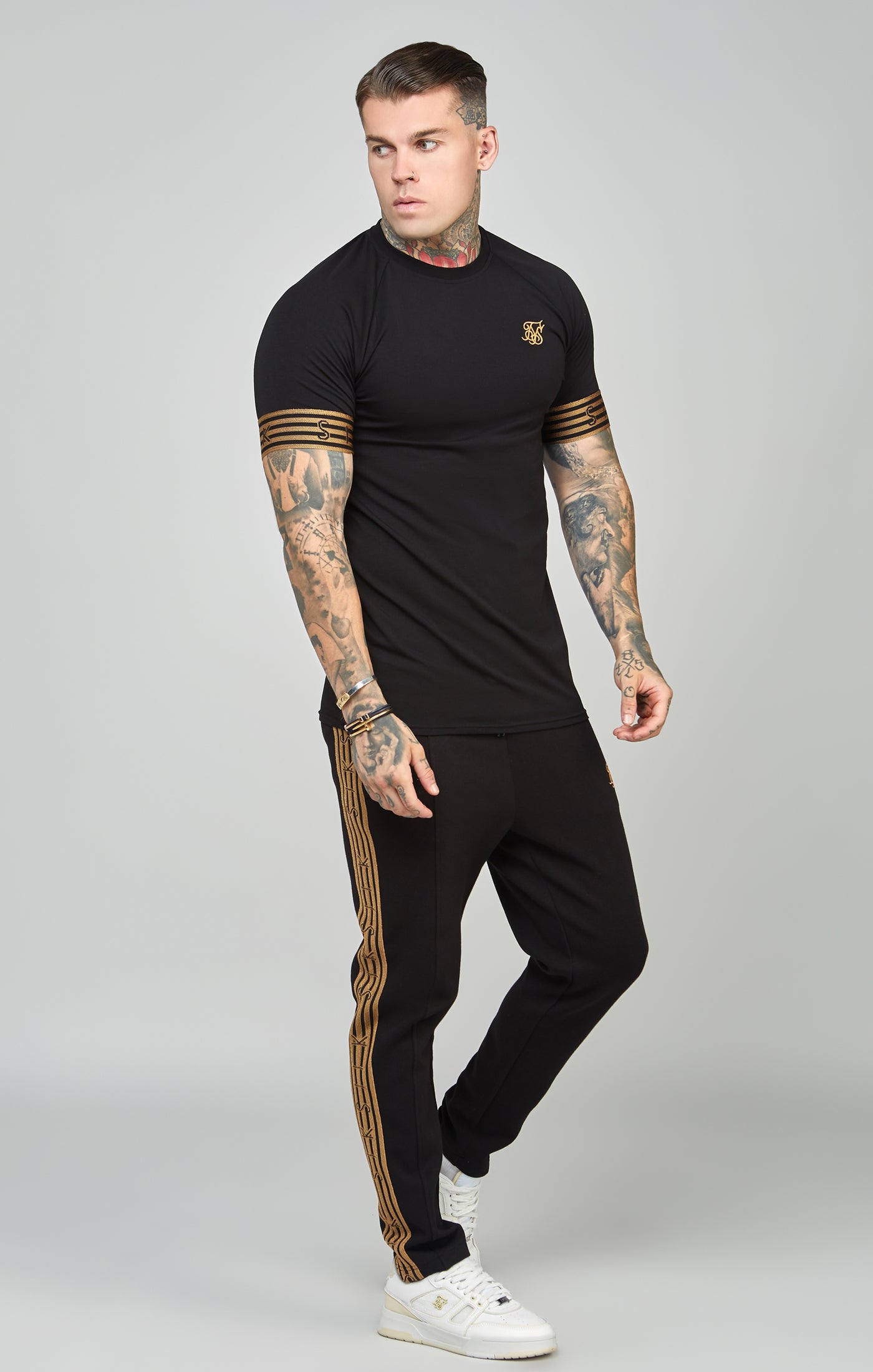 Load image into Gallery viewer, Black, Gold Knitted Elastic Cuffed T-Shirt (2)