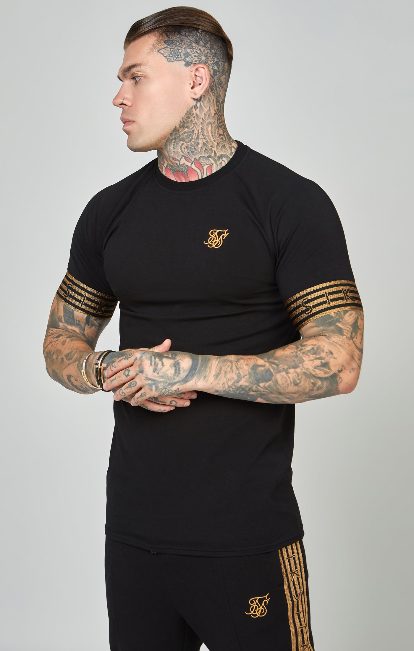 Load image into Gallery viewer, Black, Gold Knitted Elastic Cuffed T-Shirt (3)