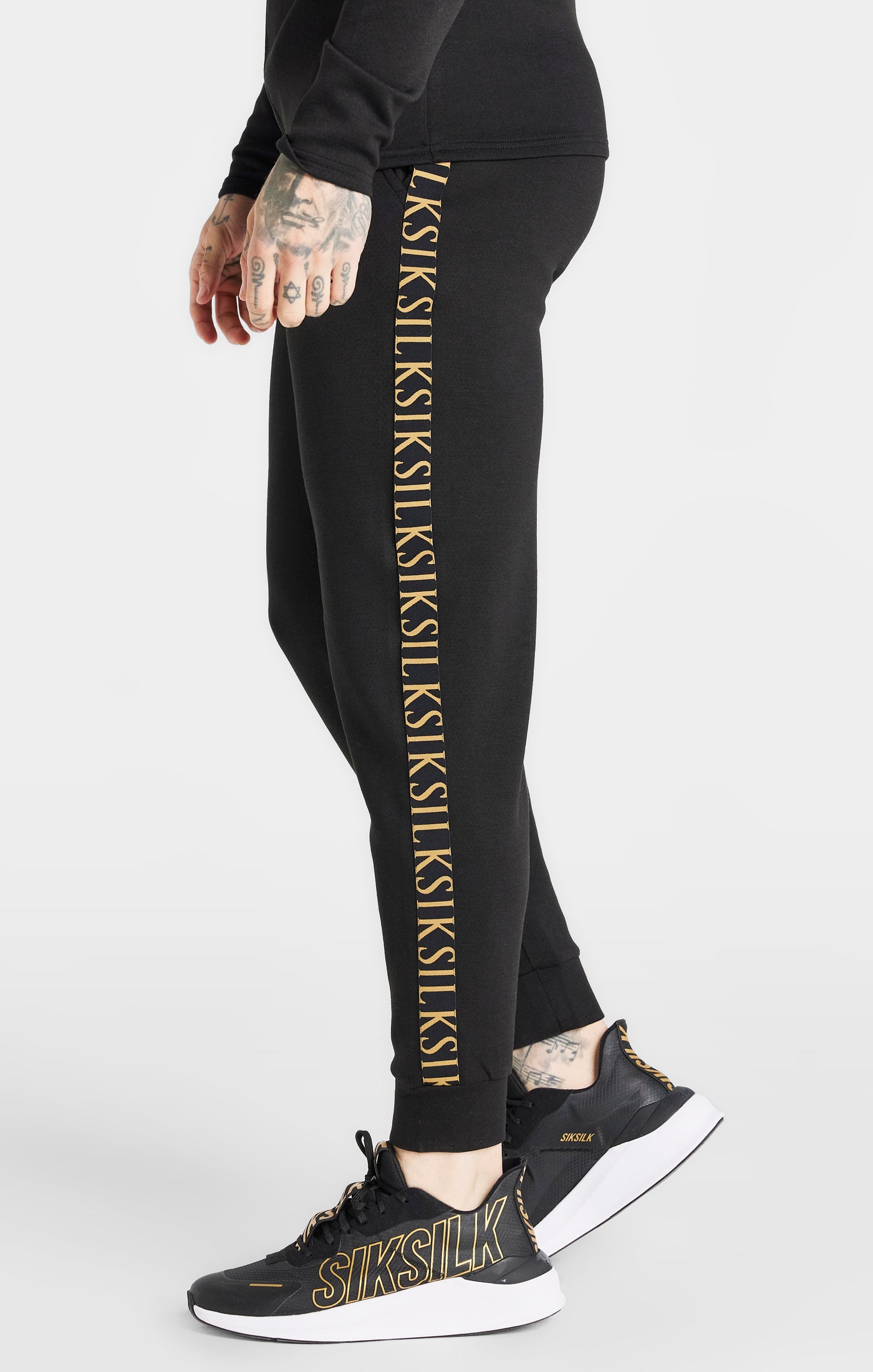 Load image into Gallery viewer, Black Dynamic Fitted Track Pant (2)
