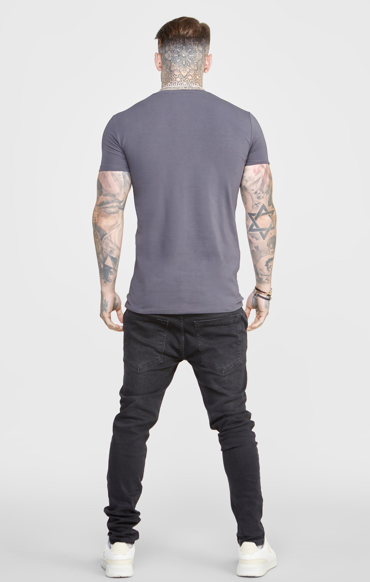 Load image into Gallery viewer, Grey Muscle Fit T-Shirt (4)