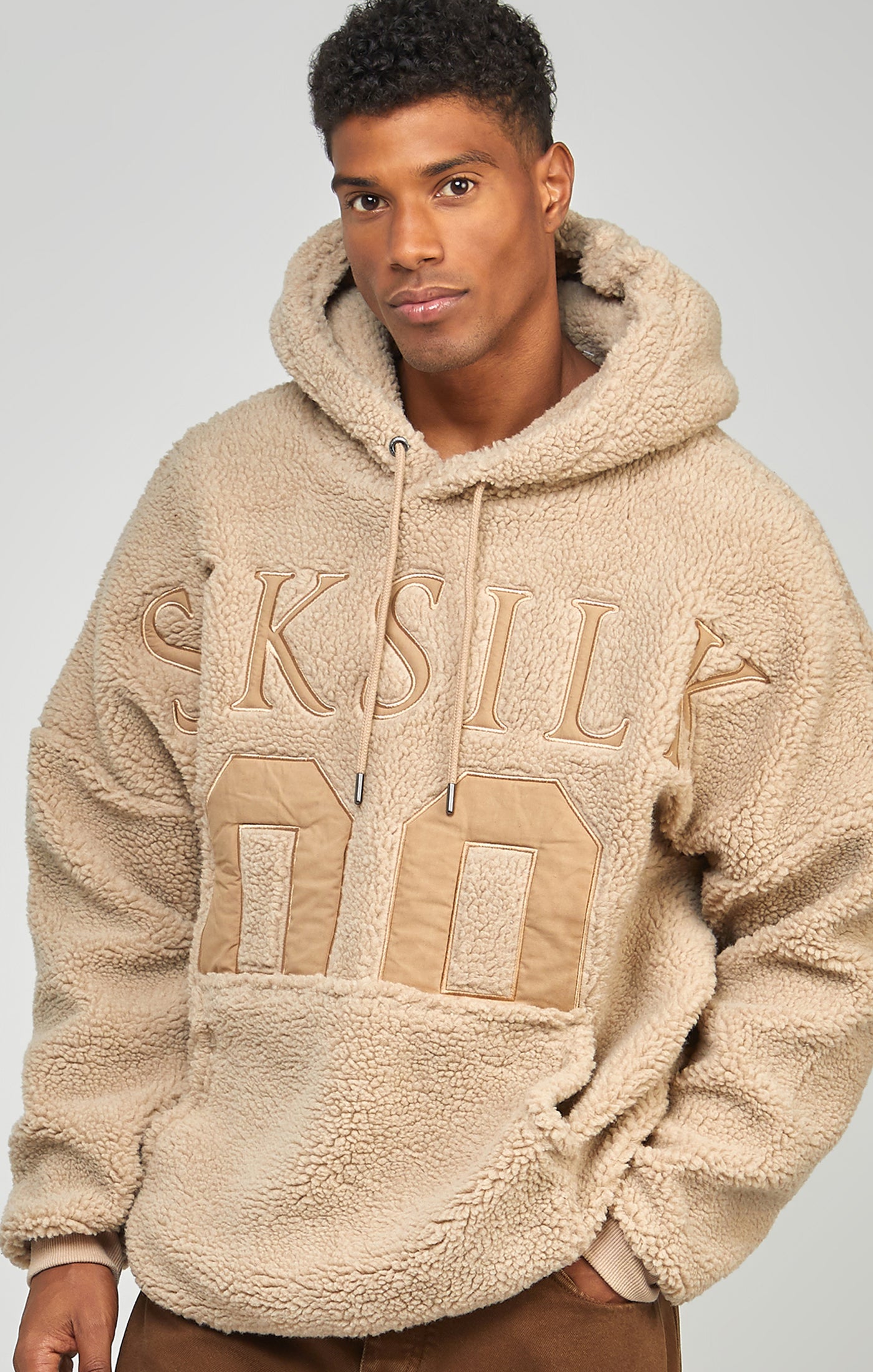 Load image into Gallery viewer, Beige Borg 89 Applique Overhead Hoodie