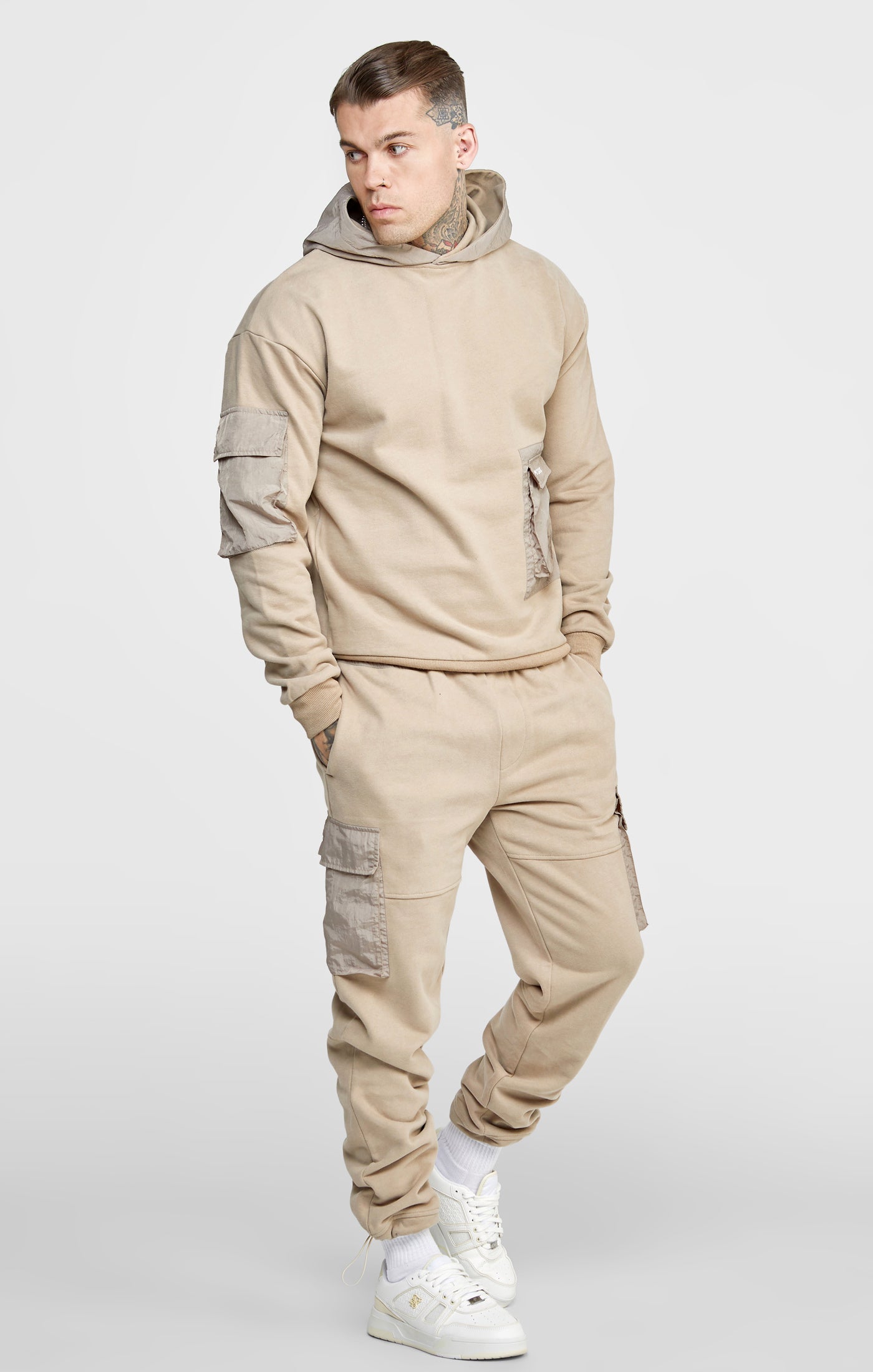 Load image into Gallery viewer, Tan Contrast Pocket Oversized Hoodie (3)