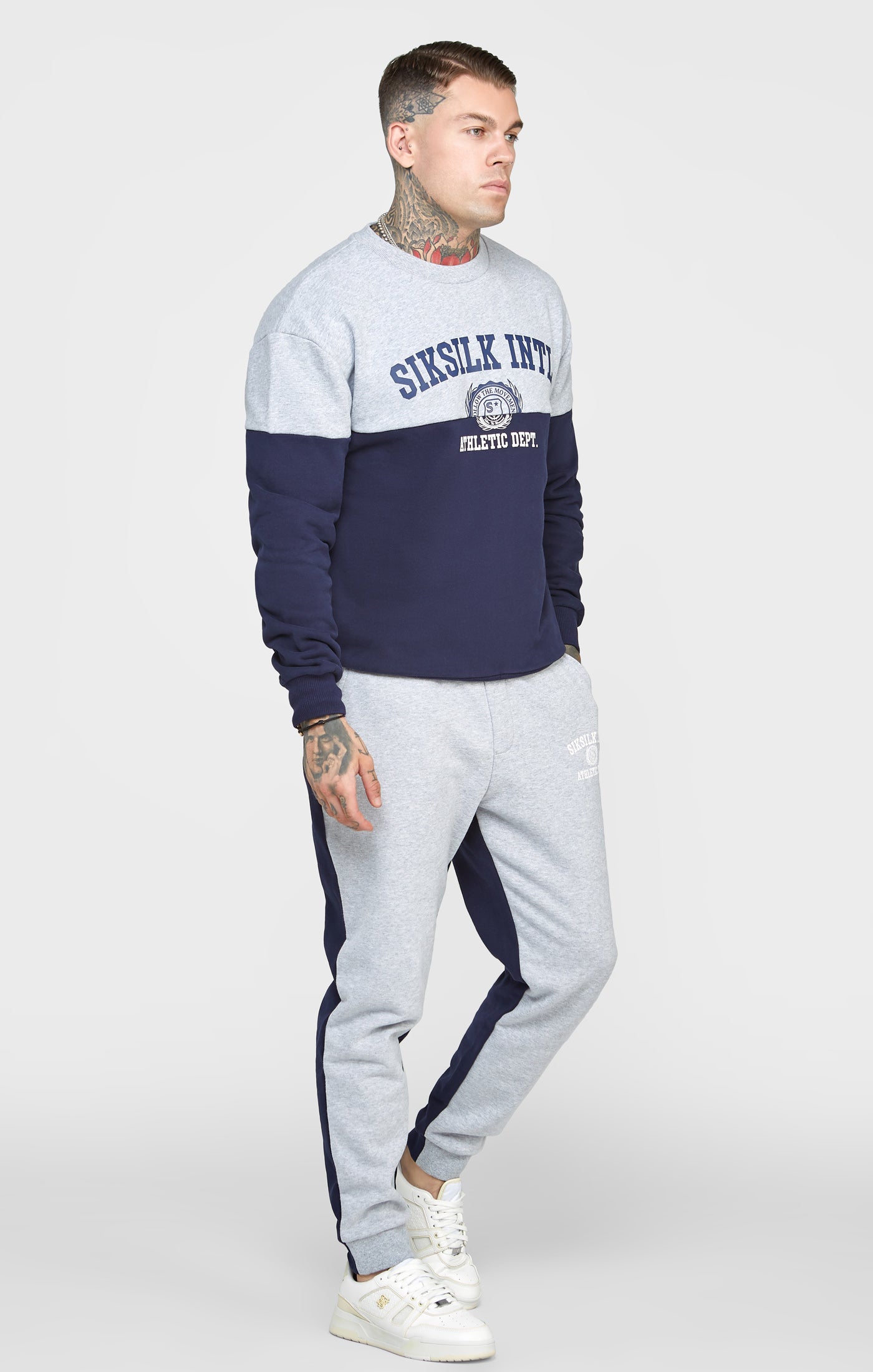 Load image into Gallery viewer, Navy Cut And Sew Oversized Sweat (3)