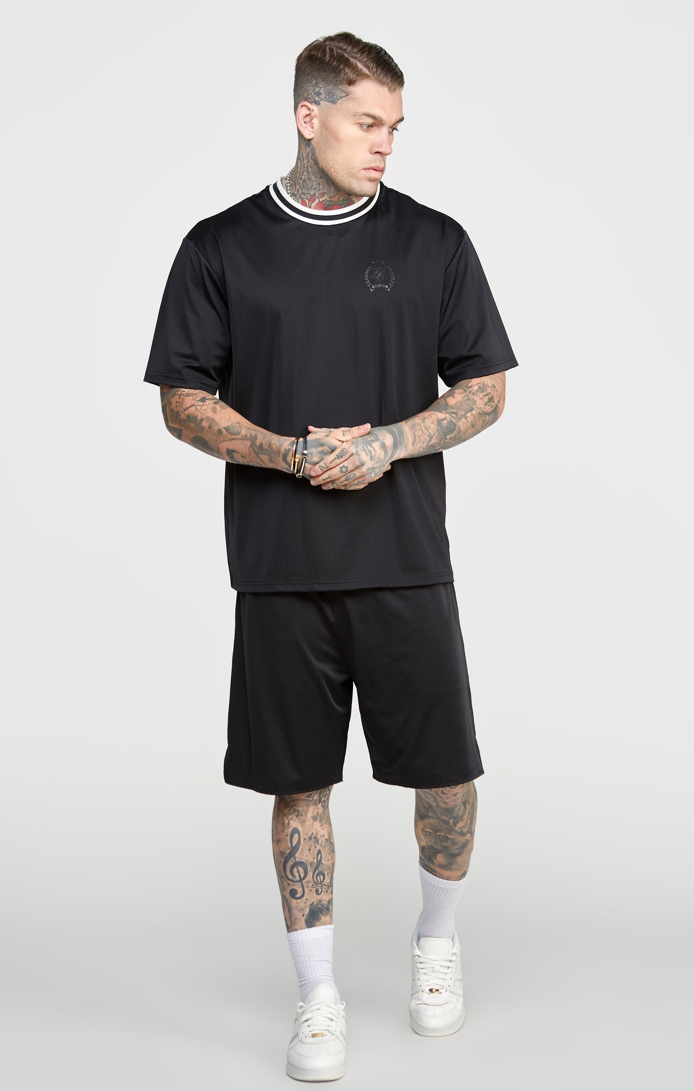 Load image into Gallery viewer, Black Mesh Loose Fit Short (2)