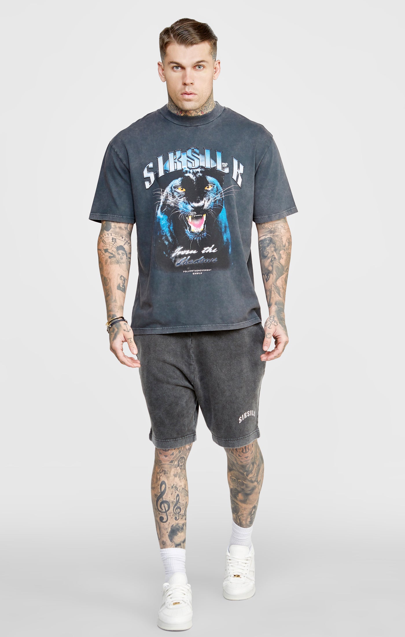 Load image into Gallery viewer, Black Graphic Relaxed Shorts (2)