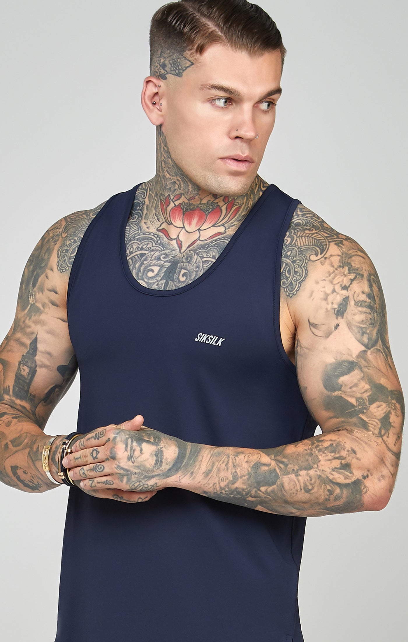 Load image into Gallery viewer, Navy Sports Curved Hem Muscle Fit Vest