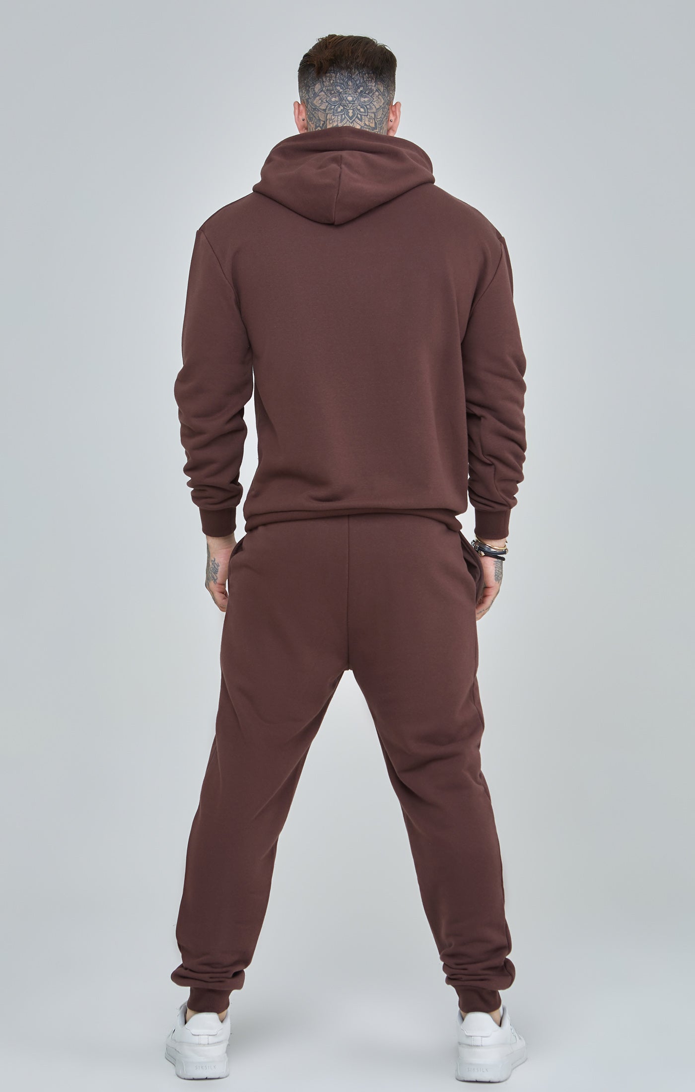 Load image into Gallery viewer, Relaxed Fit Varisty Logo Joggers (4)