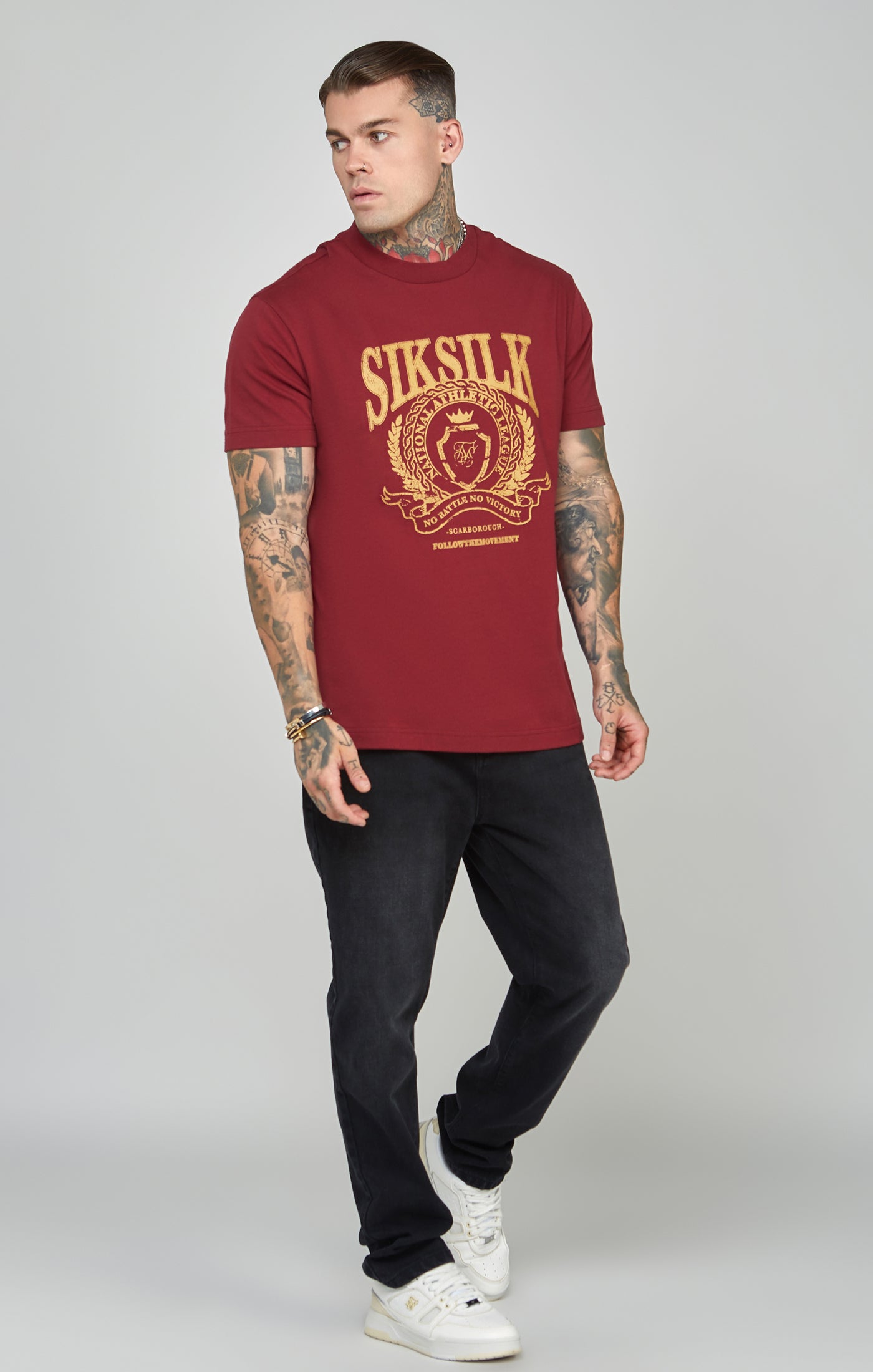 Load image into Gallery viewer, Oversized Crest Logo T-Shirt (2)