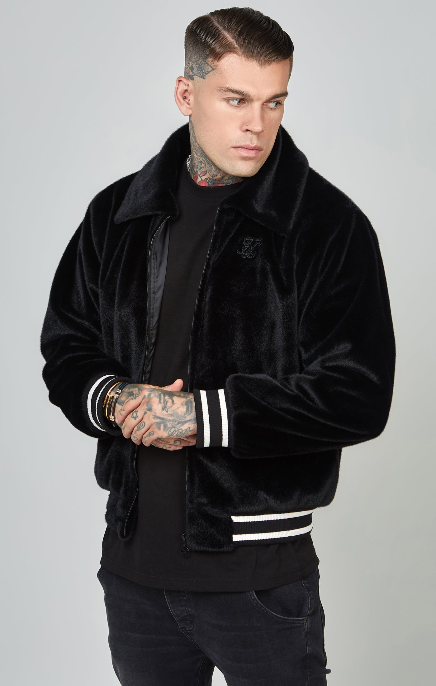 Load image into Gallery viewer, Faux Fur Bomber Jacket (3)