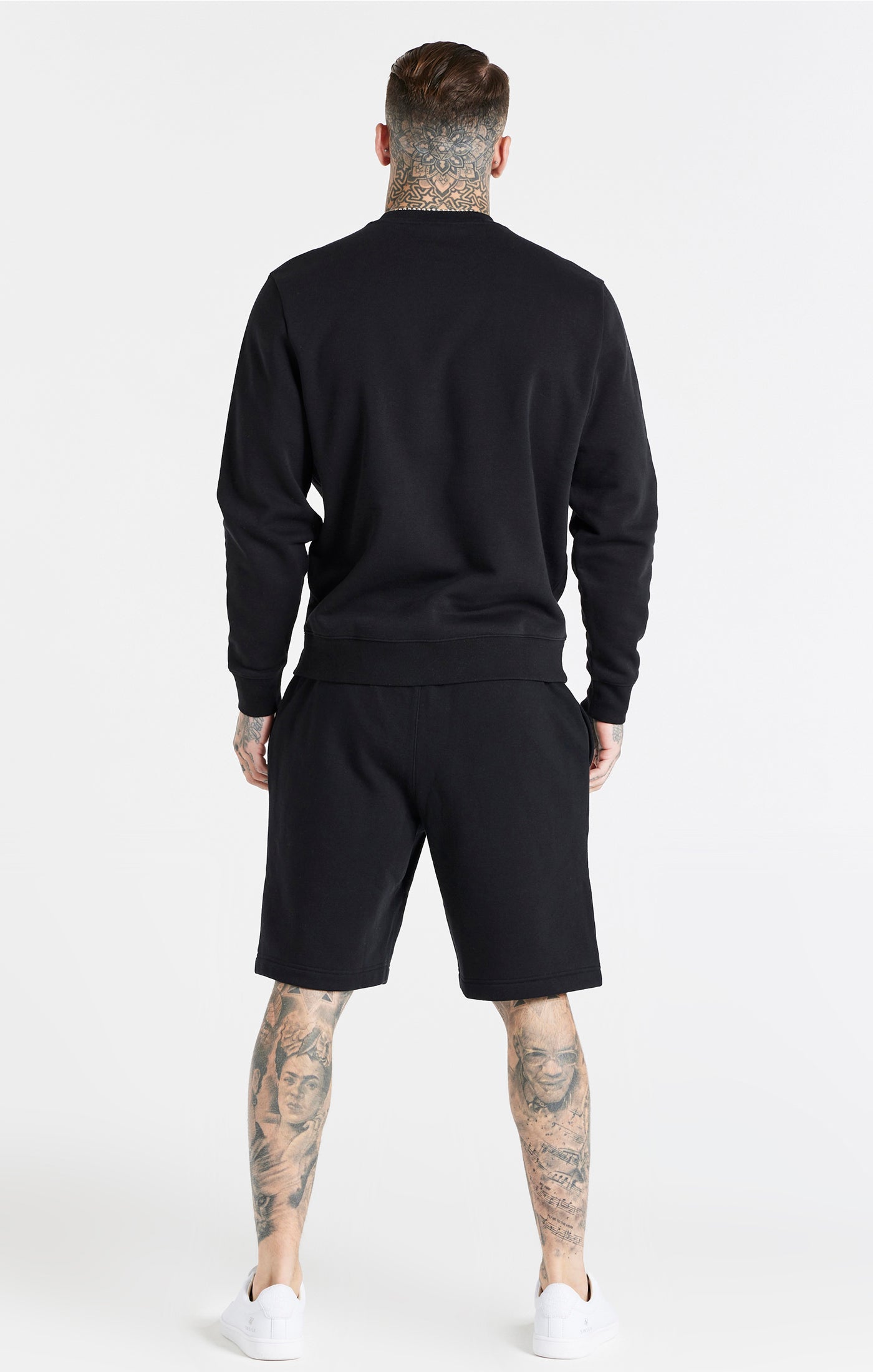 Load image into Gallery viewer, Black Essential Fleece Short (4)