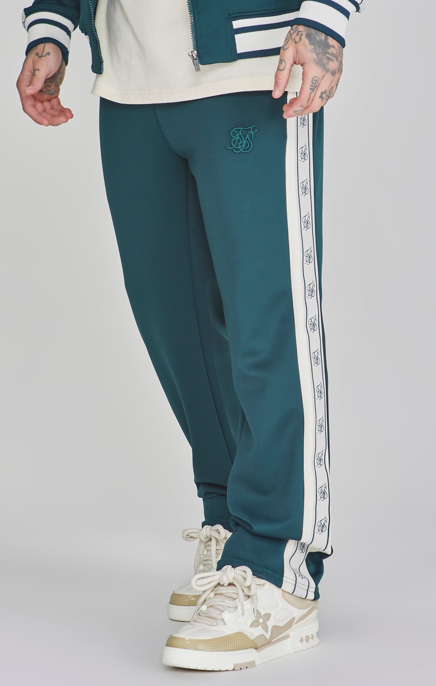 Load image into Gallery viewer, Track Pants (2)