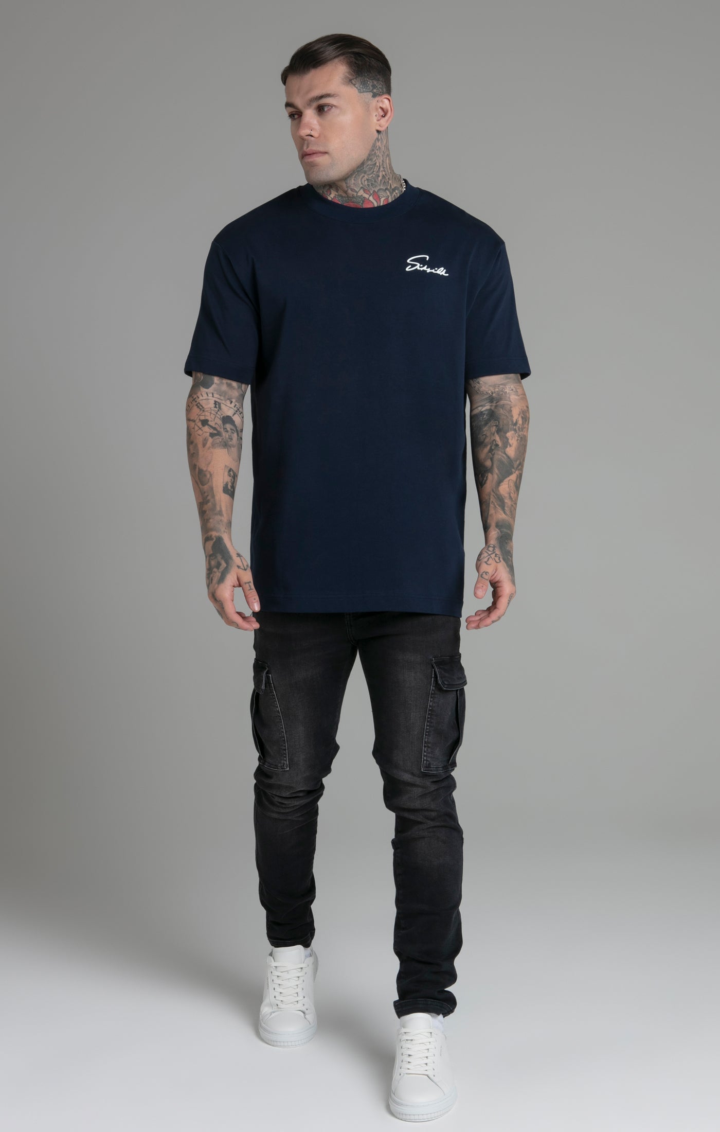 Load image into Gallery viewer, Cargo Jeans (1)