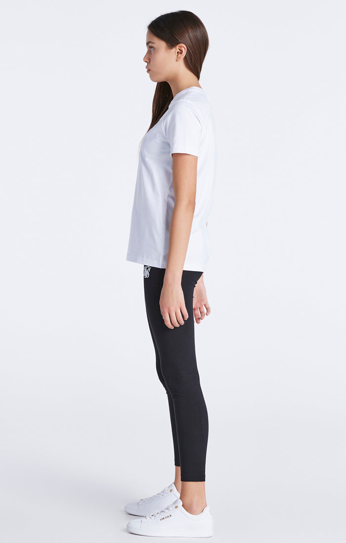 Load image into Gallery viewer, Girls White Essentials Boyfriend T-Shirt (2)