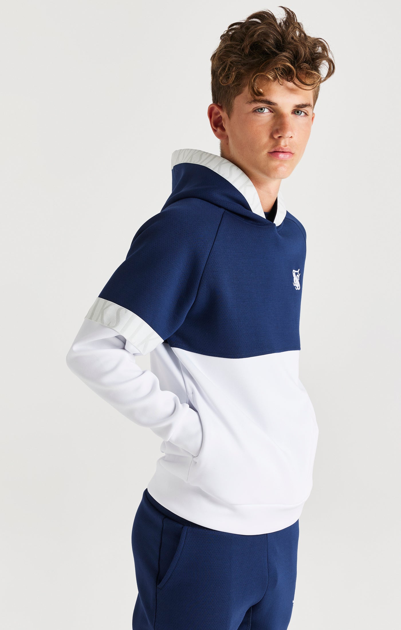 Load image into Gallery viewer, SikSilk Dynamic Overhead Hoodie - Navy &amp; White