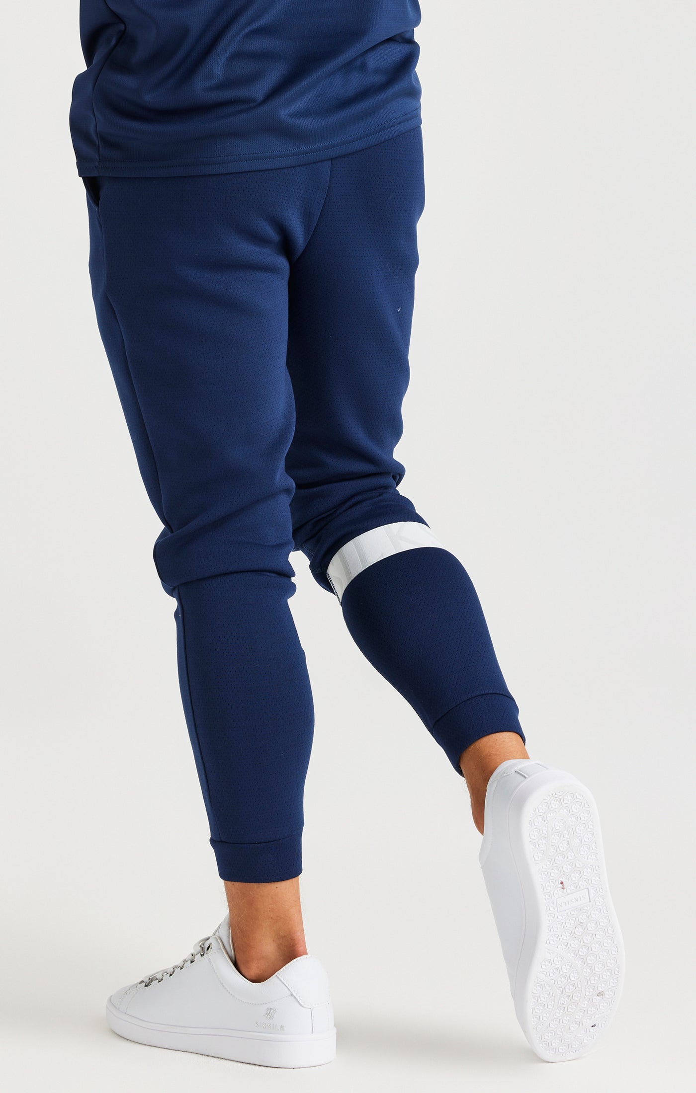Load image into Gallery viewer, SikSilk Dynamic Joggers - Navy (3)