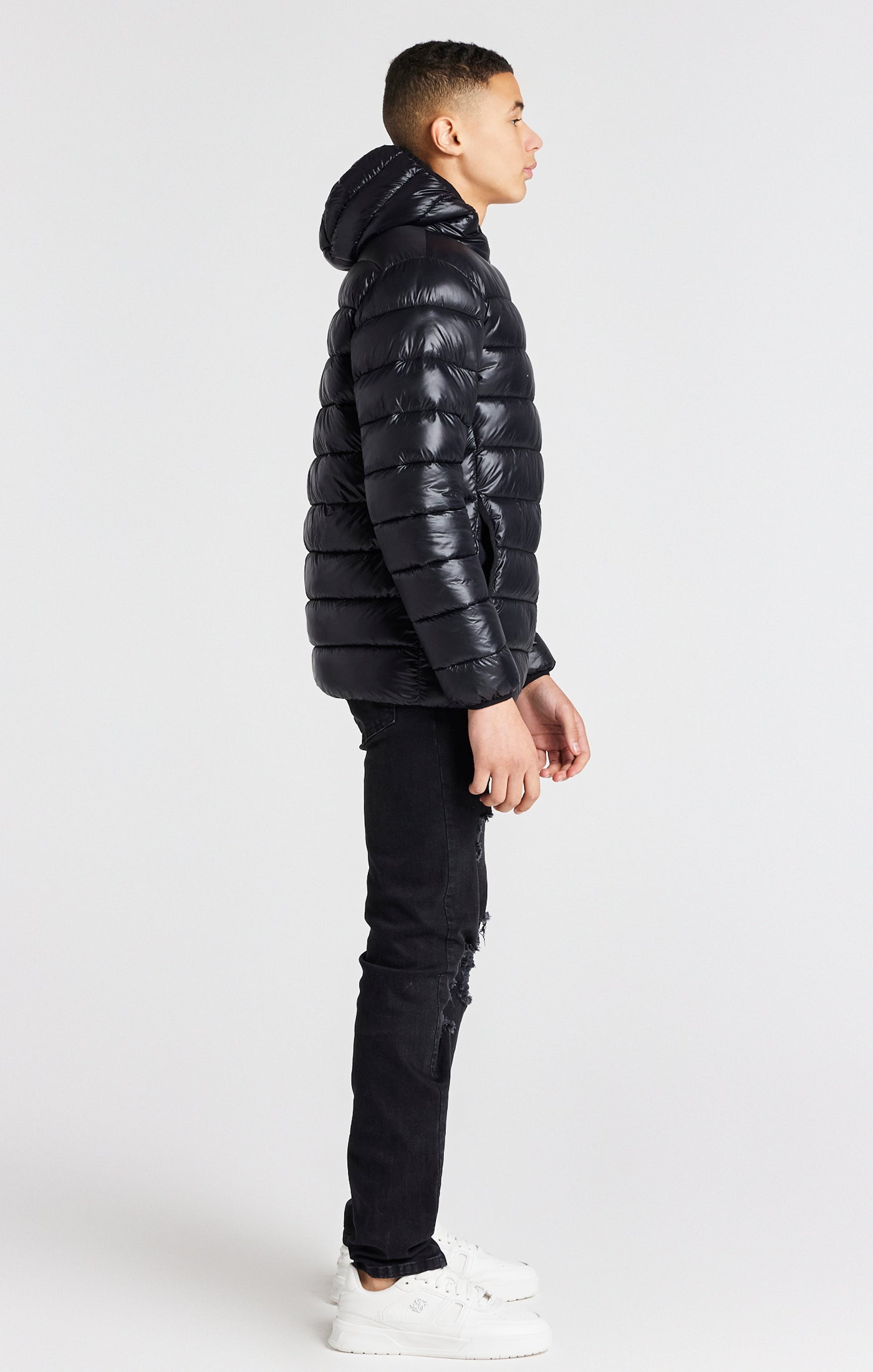 Load image into Gallery viewer, Boys Black Lightweight Bubble Jacket (5)