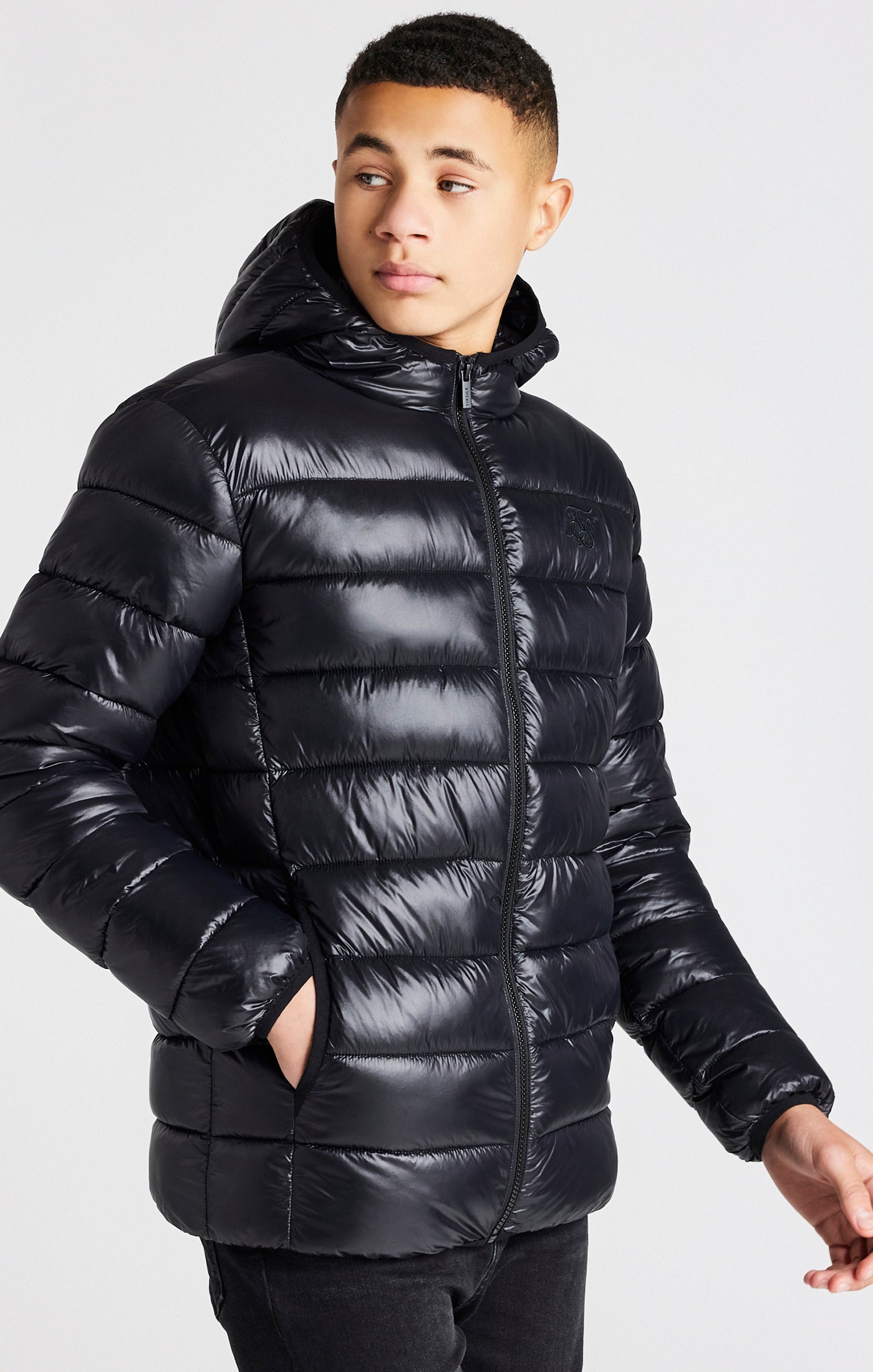 Load image into Gallery viewer, Boys Black Lightweight Bubble Jacket (6)