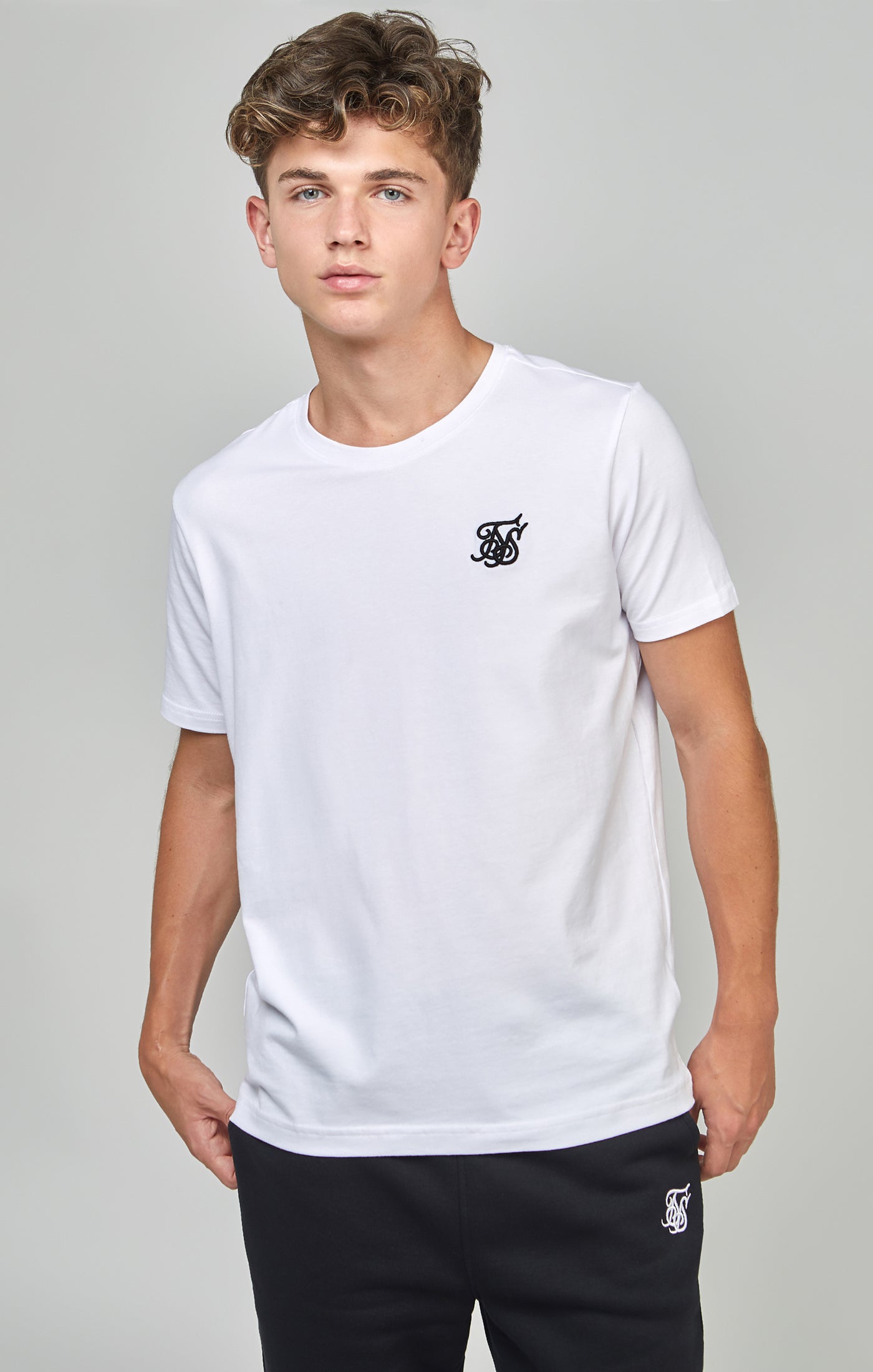 Load image into Gallery viewer, Boys White Essentials T-Shirt (3)