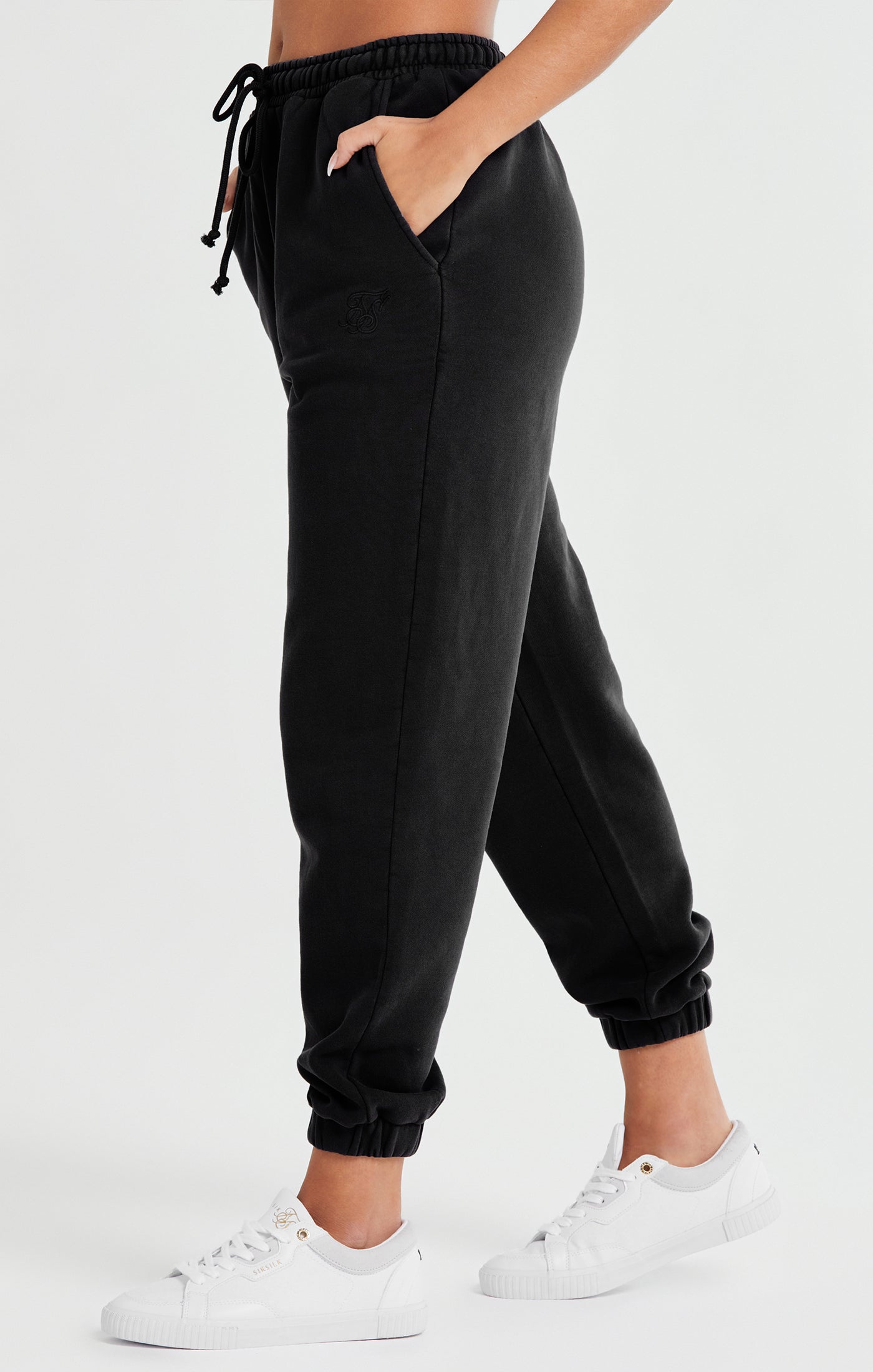 Load image into Gallery viewer, Black Oversize Jogger (1)