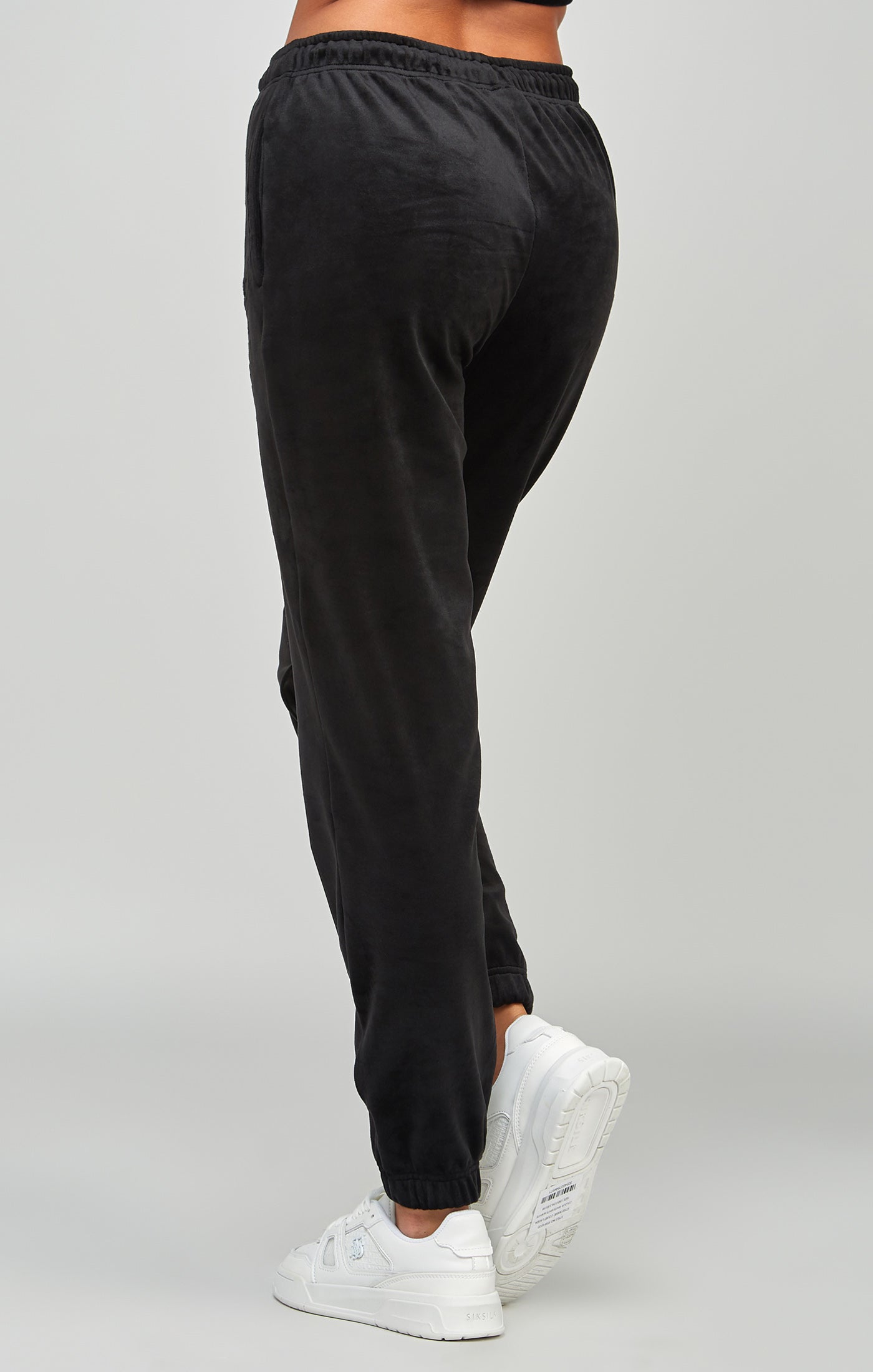 Load image into Gallery viewer, Black Velour Joggers (3)
