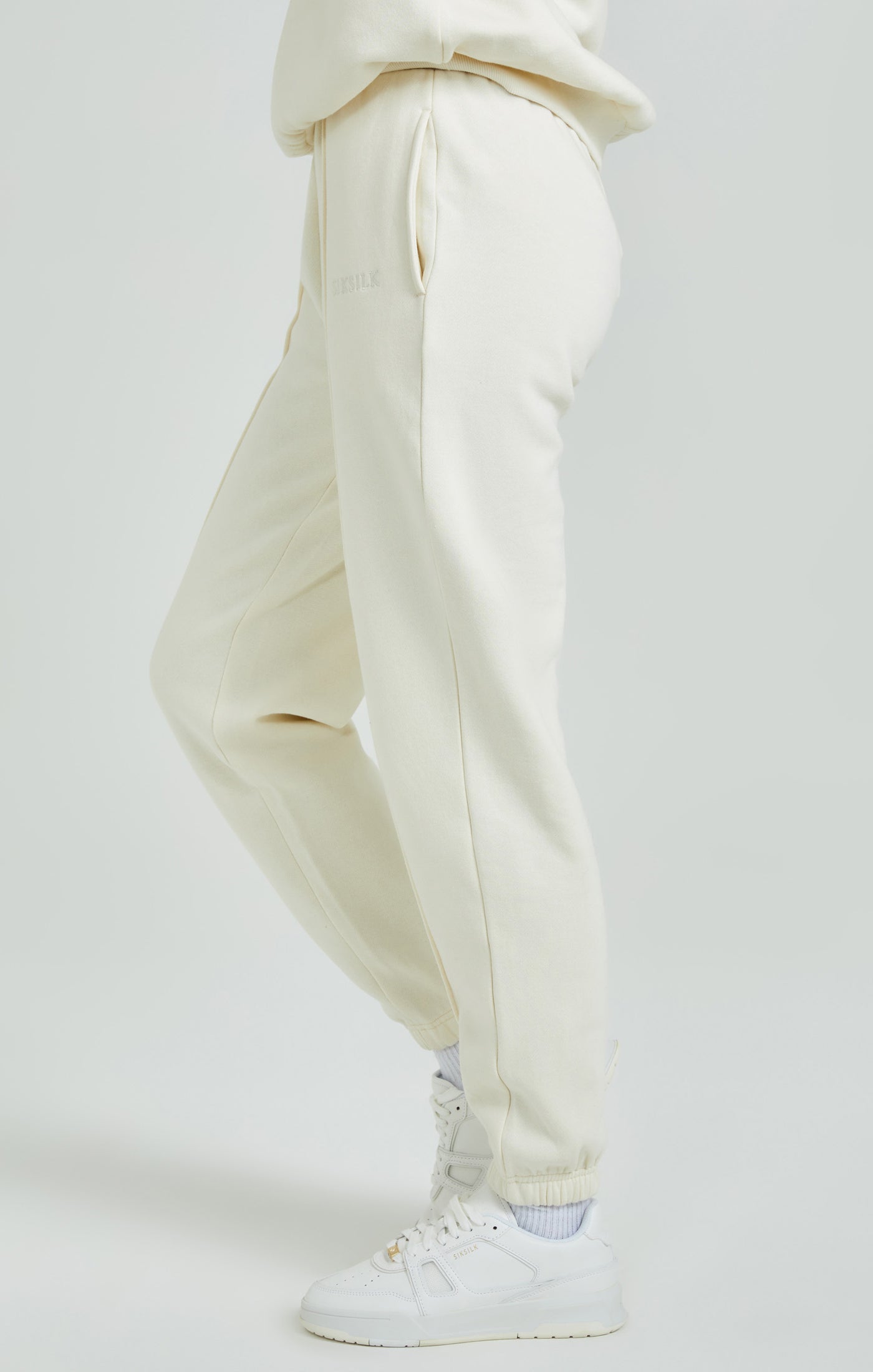 Load image into Gallery viewer, Ecru Oversized Joggers (2)