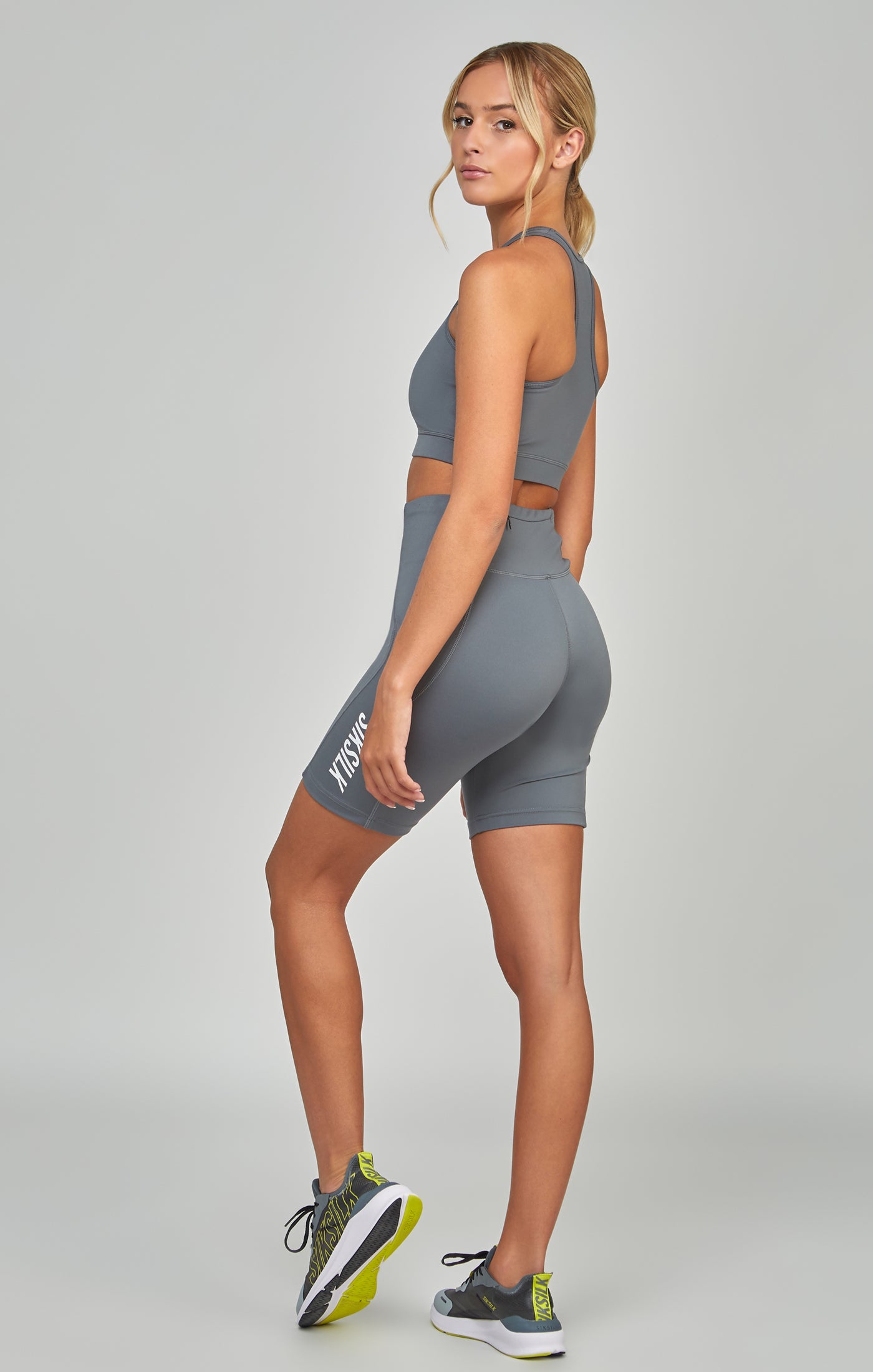 Load image into Gallery viewer, Grey Sports Essential Cycling Short (6)