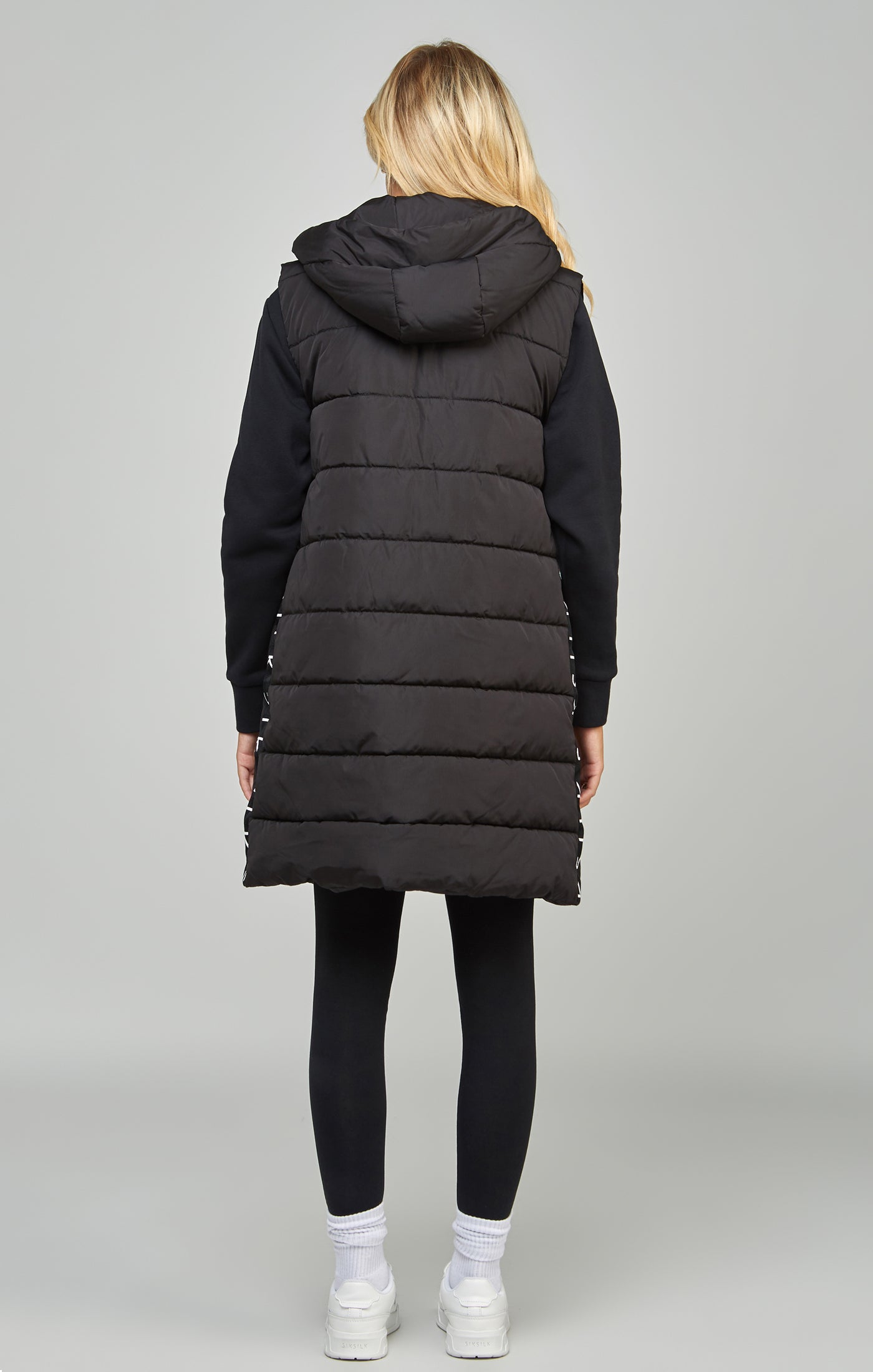Load image into Gallery viewer, Black Longline Gilet (4)