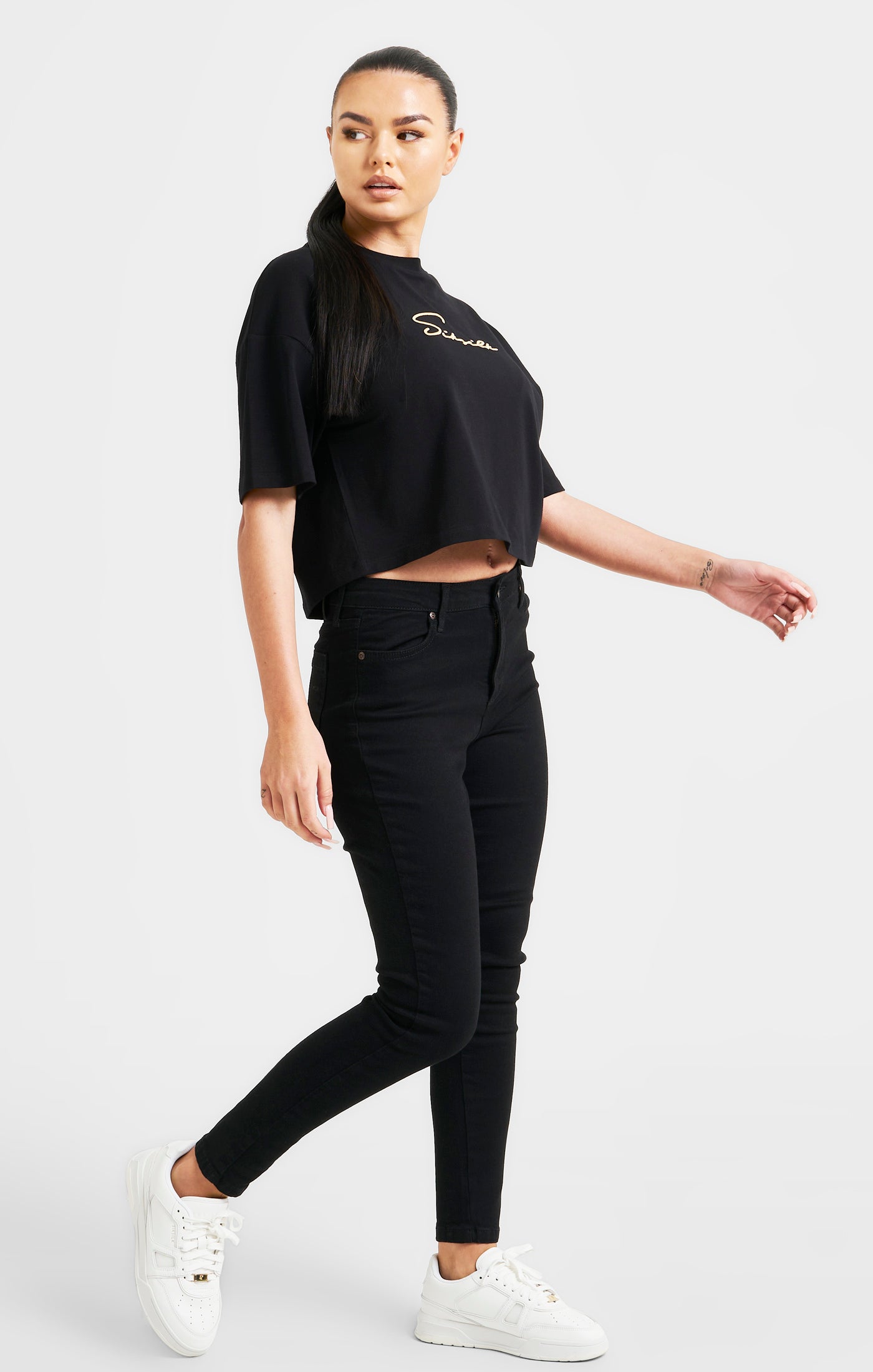 Load image into Gallery viewer, Black Signature Crop Tee (3)
